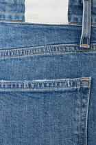 بنطال جينز نيلي بتصميم مقسم