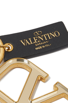 سلسلة مفاتيح فالنتينو غارافاني بشعار حرف V