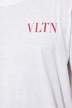 تي شيرت بطبعة شعار VLTN