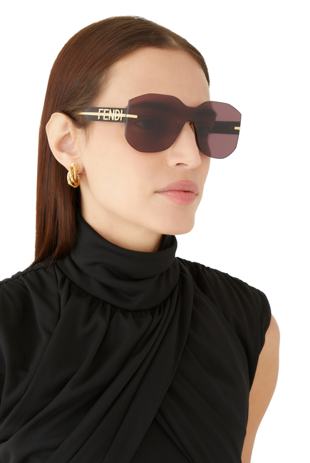 نظارة شمسية شيلد بشعار فندي غرافيك