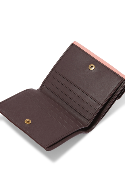 محفظة تابي جلد صغيرة مقسمة بألوان