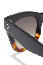 نظارة شمسية بتصميم مستطيل الشكل