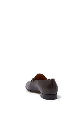 حذاء خفيف بحرفي شعار الماركة بتصميم متداخل جلد