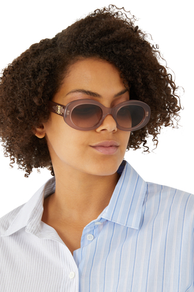 نظارة شمسية تريومف بإطار بيضاوي