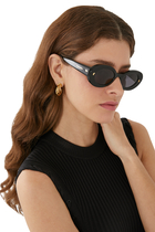 نظارة شمسية جيفا بإطار بيضاوية بلاستيك حيوي