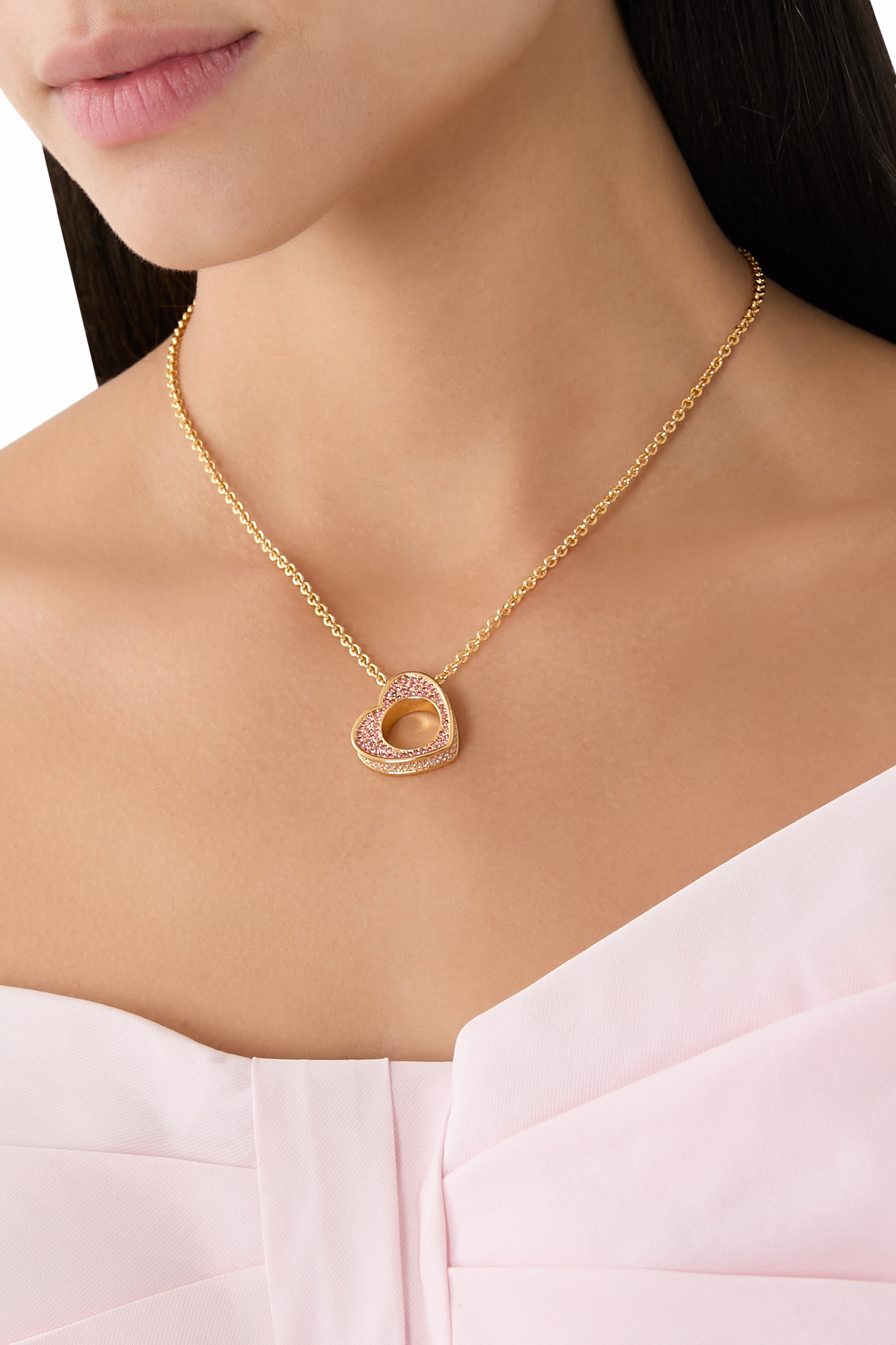 قلادة لندن بأحجار بافيه