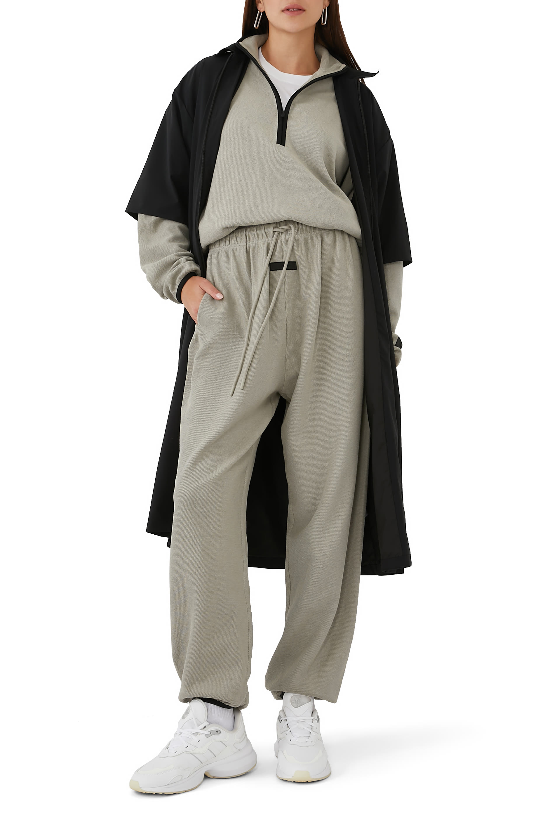 جاكيت رياضي بنصف سحاب