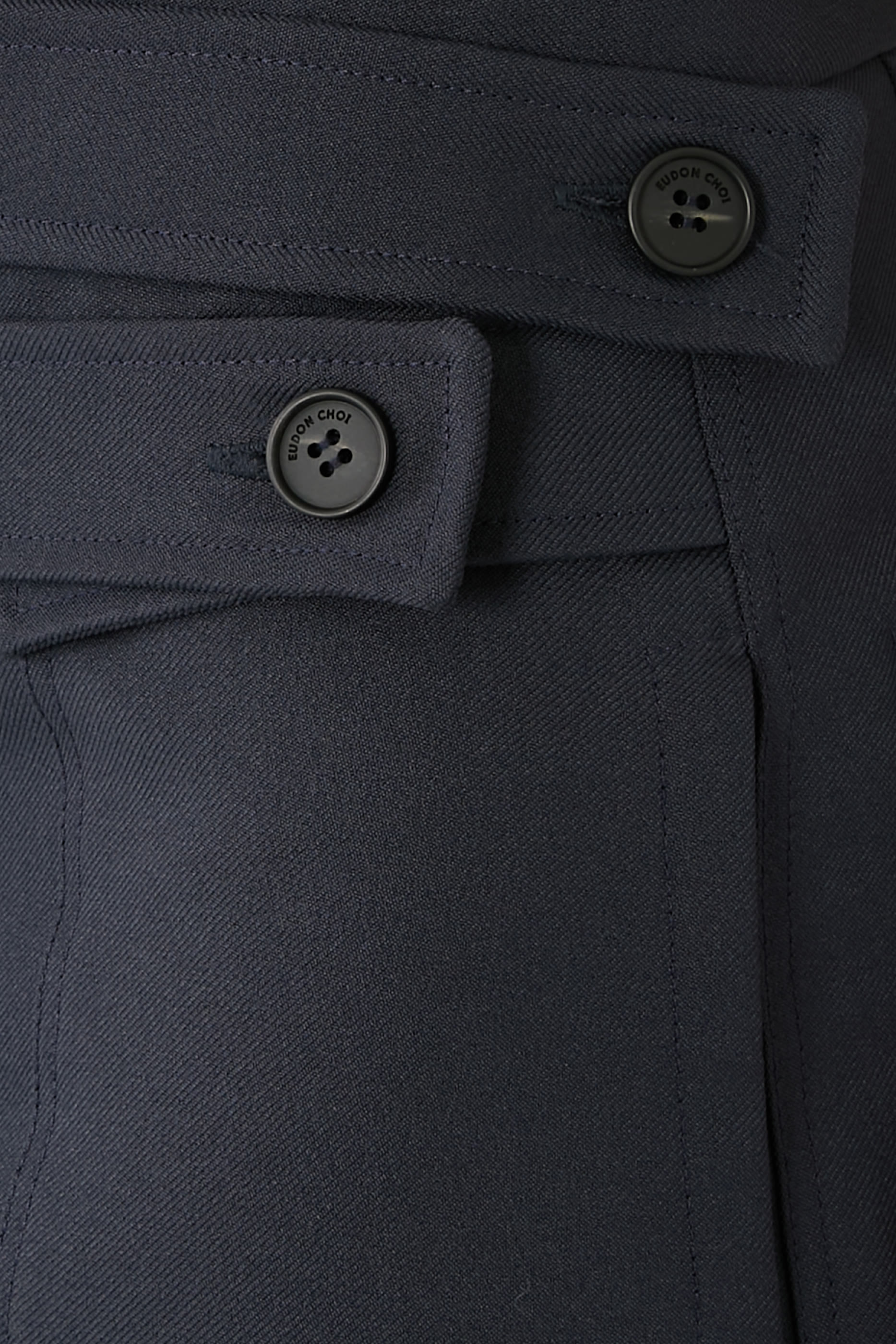 بنطال كيرستي