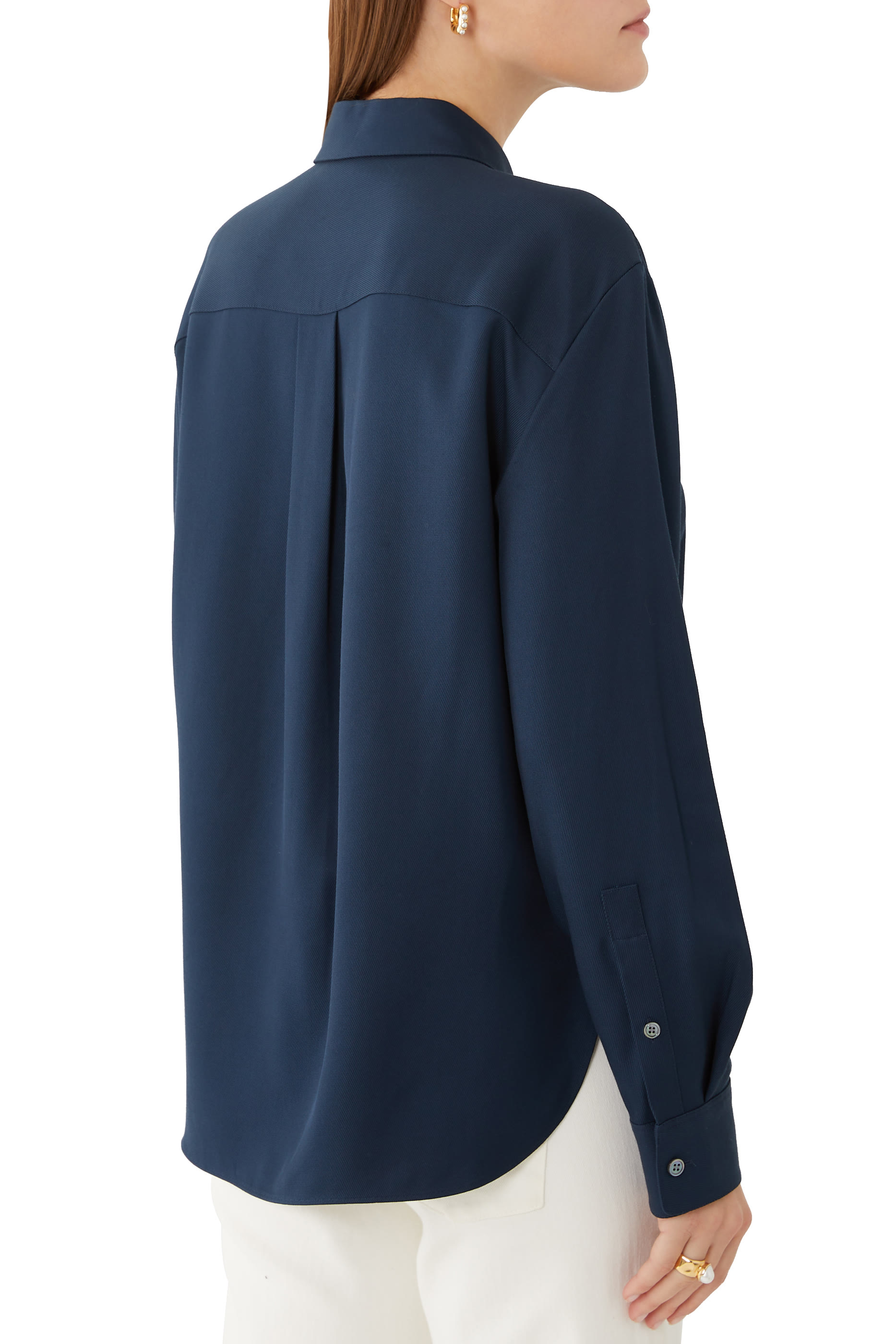 قميص منزوير كلاسيكي