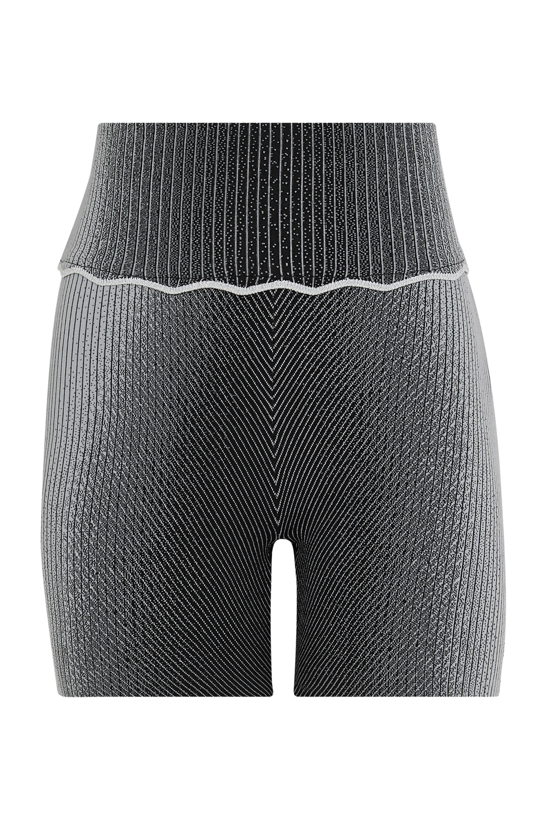  شورت تنس جين 11 كومبريشن