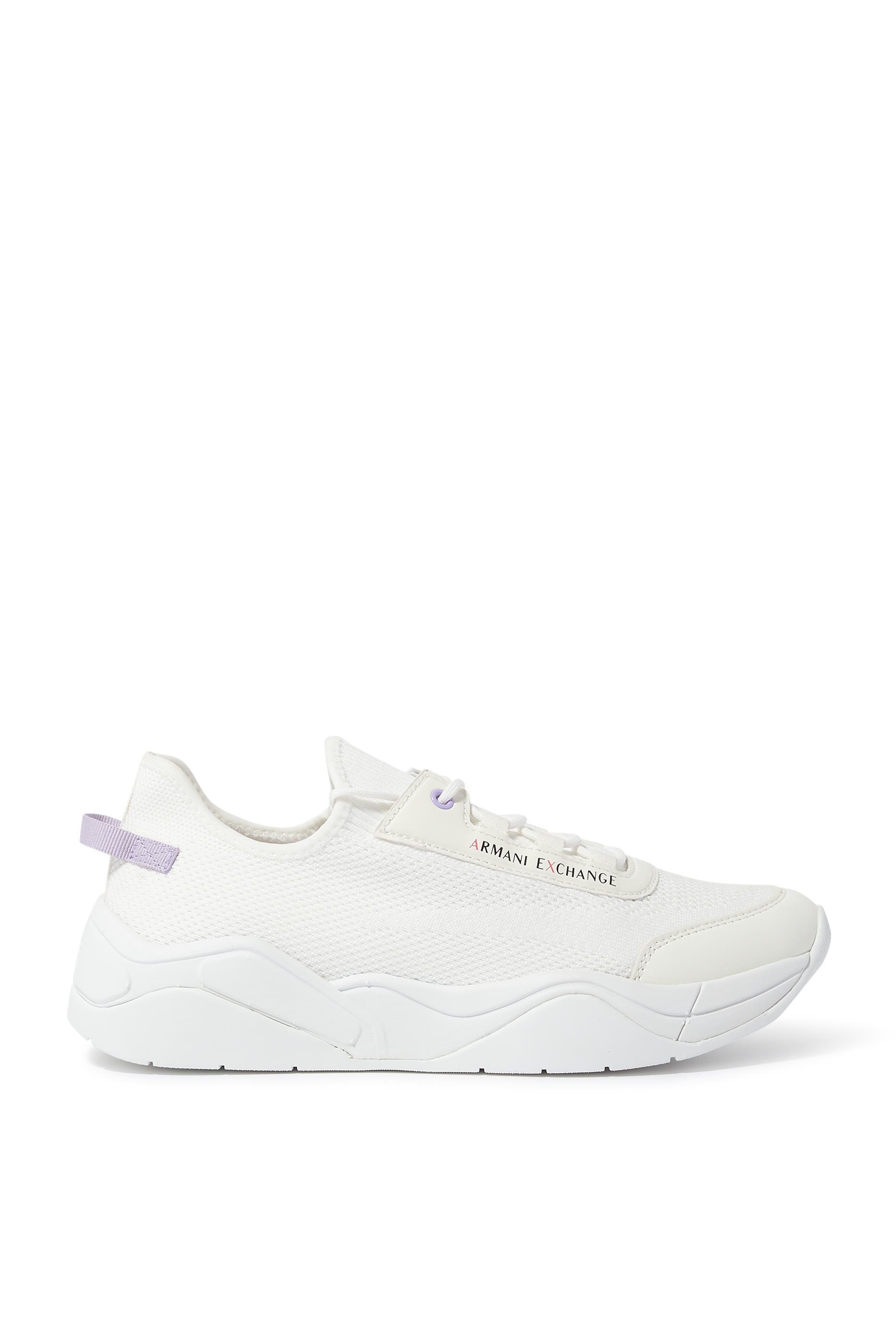 سنيكرز شير بشعار الماركة