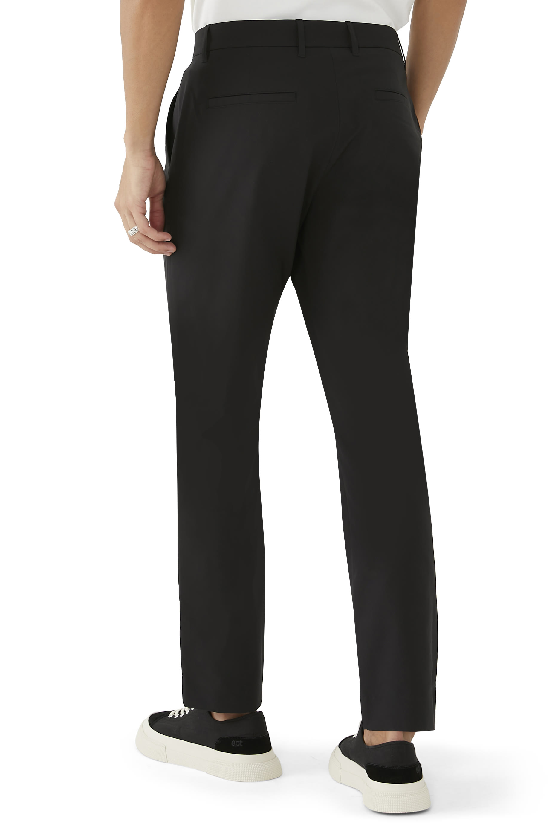 بنطال تشينو دوبي