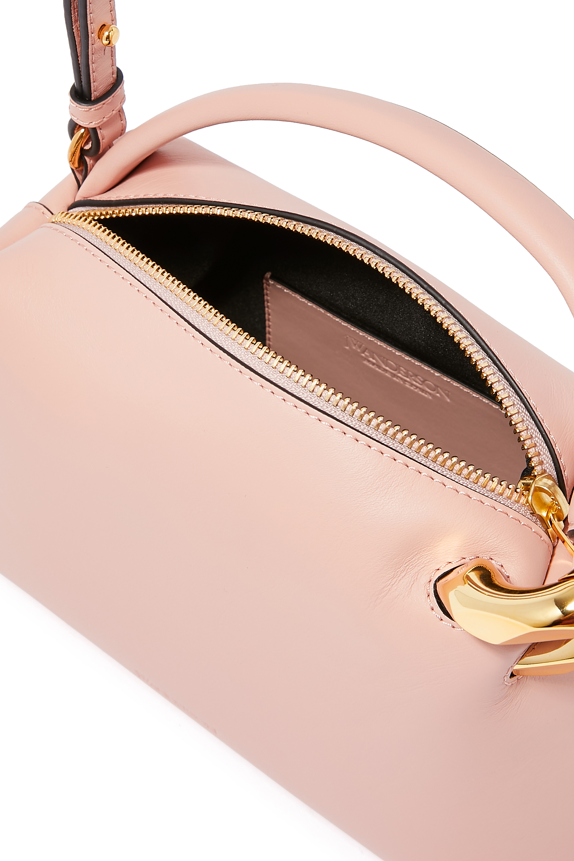 حقيبة جي دبليو ايه صغيرة