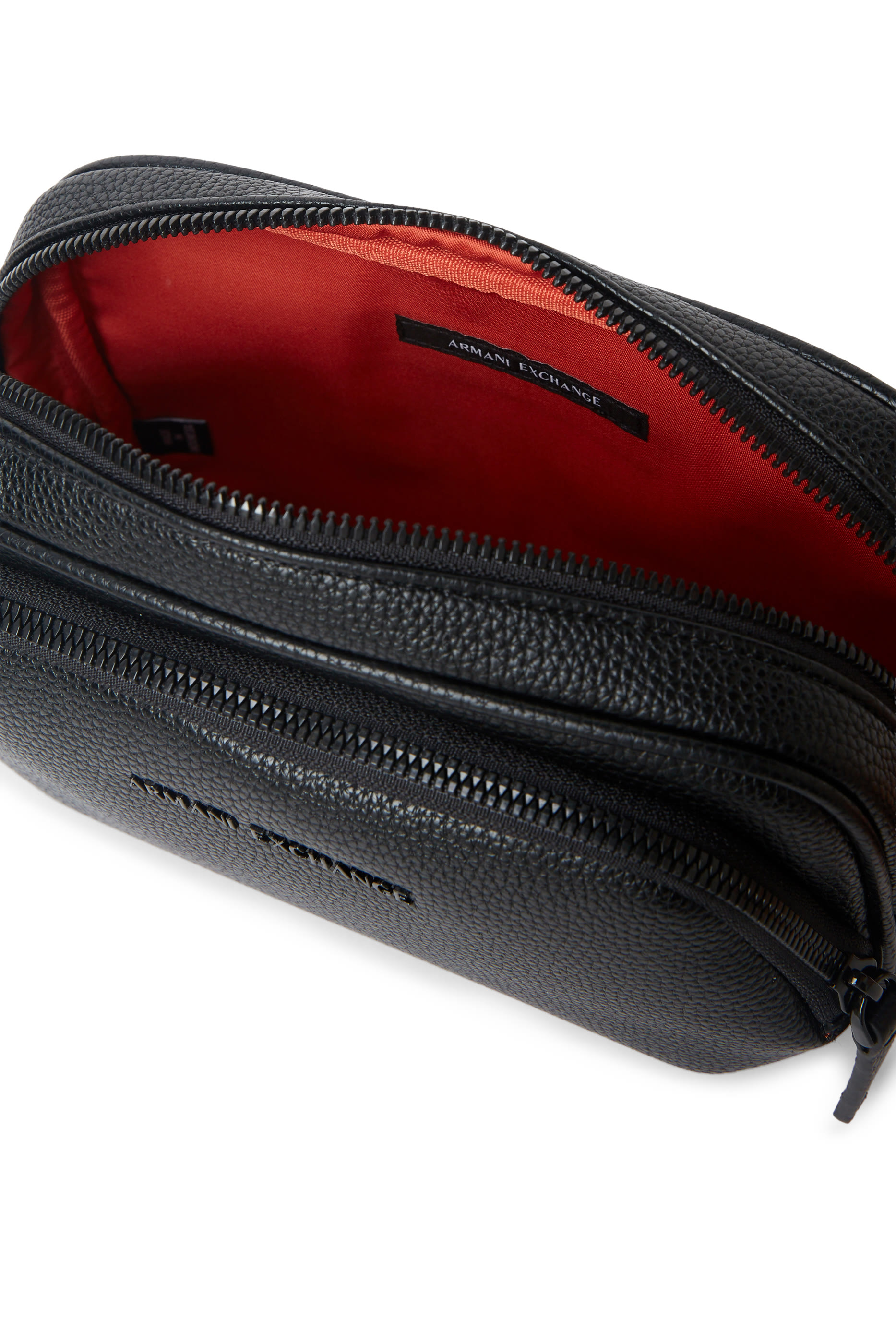 حقيبة مستحضرات عناية شخصية بشعار الماركة قماش معالج