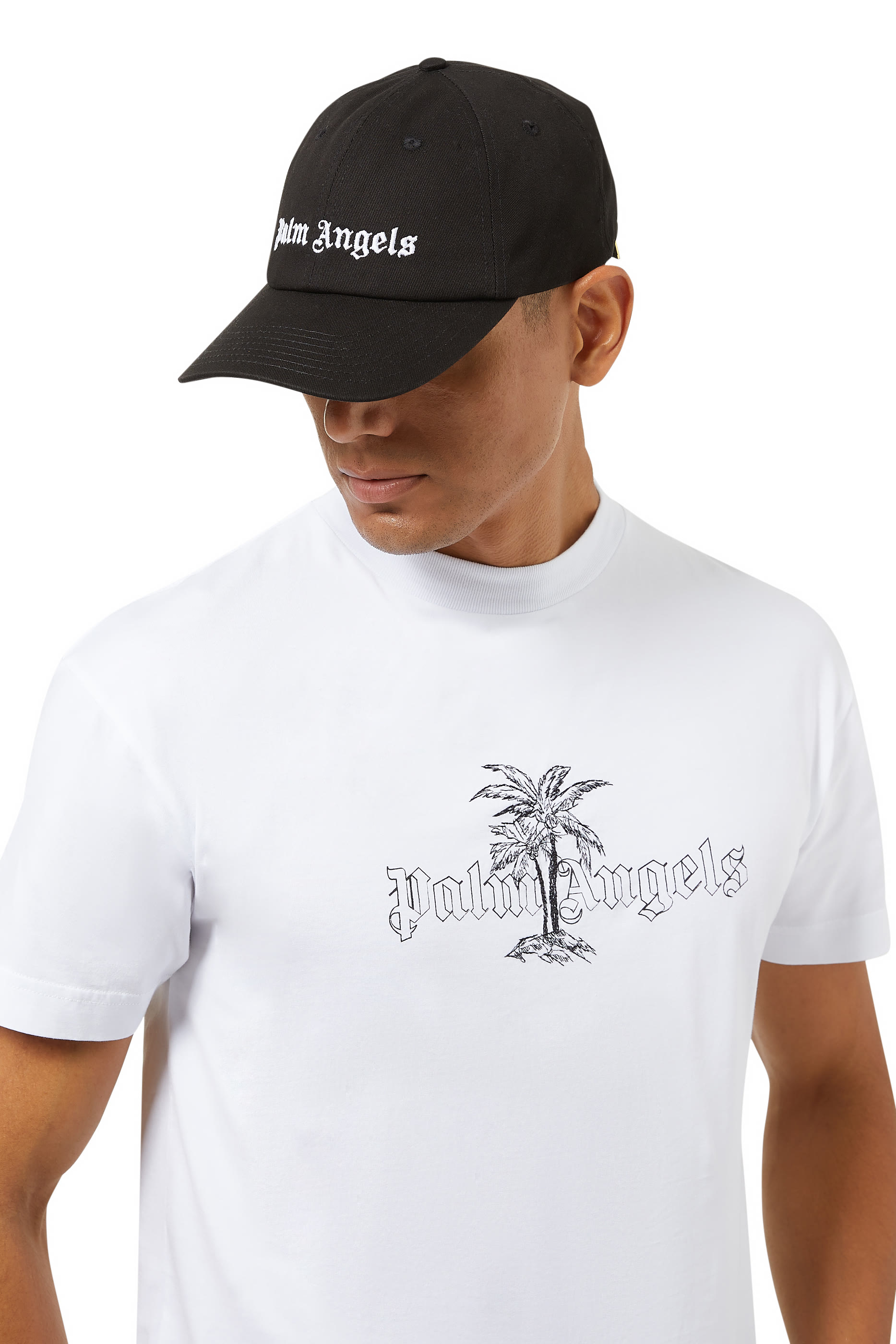 كاب كلاسيك بشعار الماركة