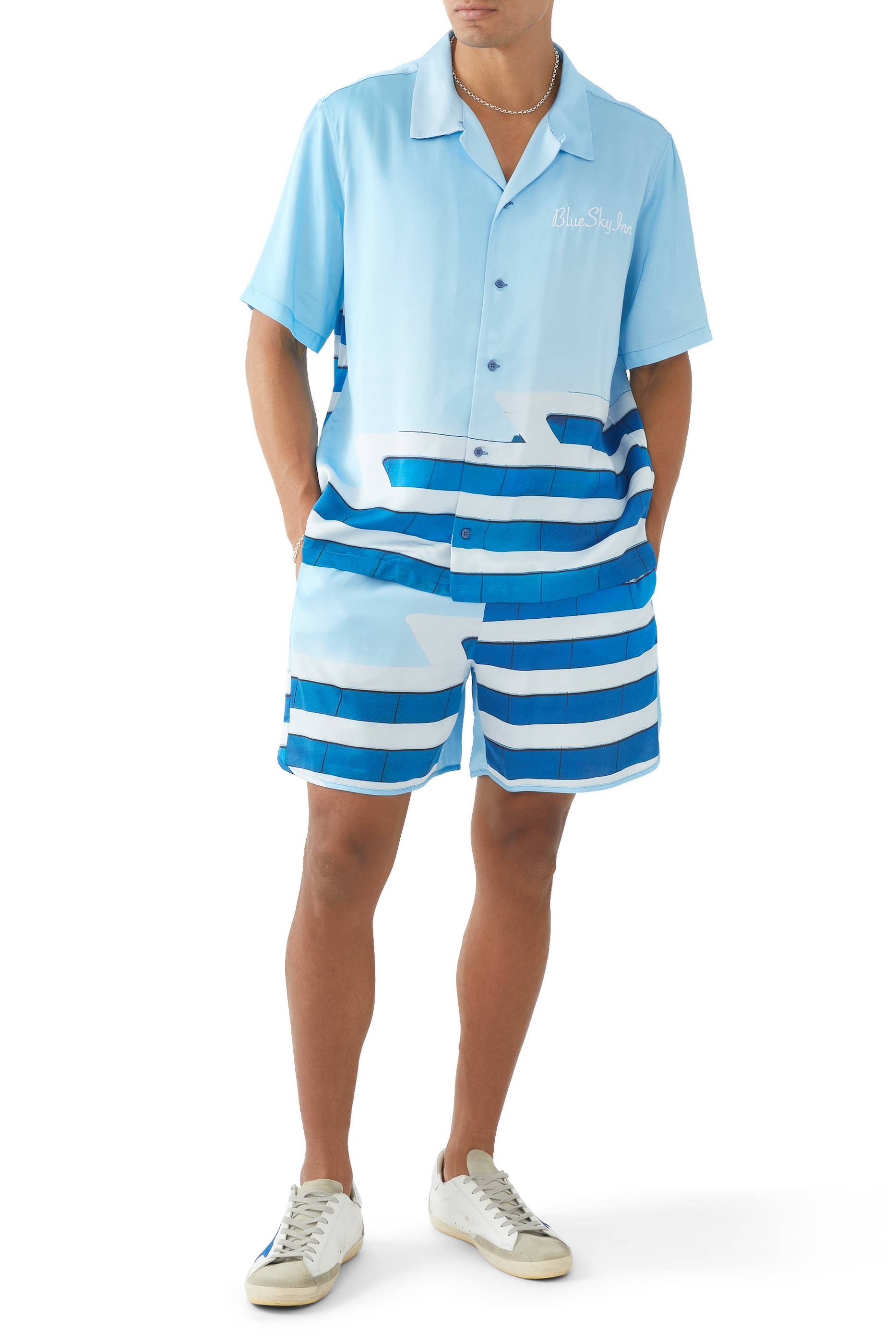 قميص بطبعة يخت