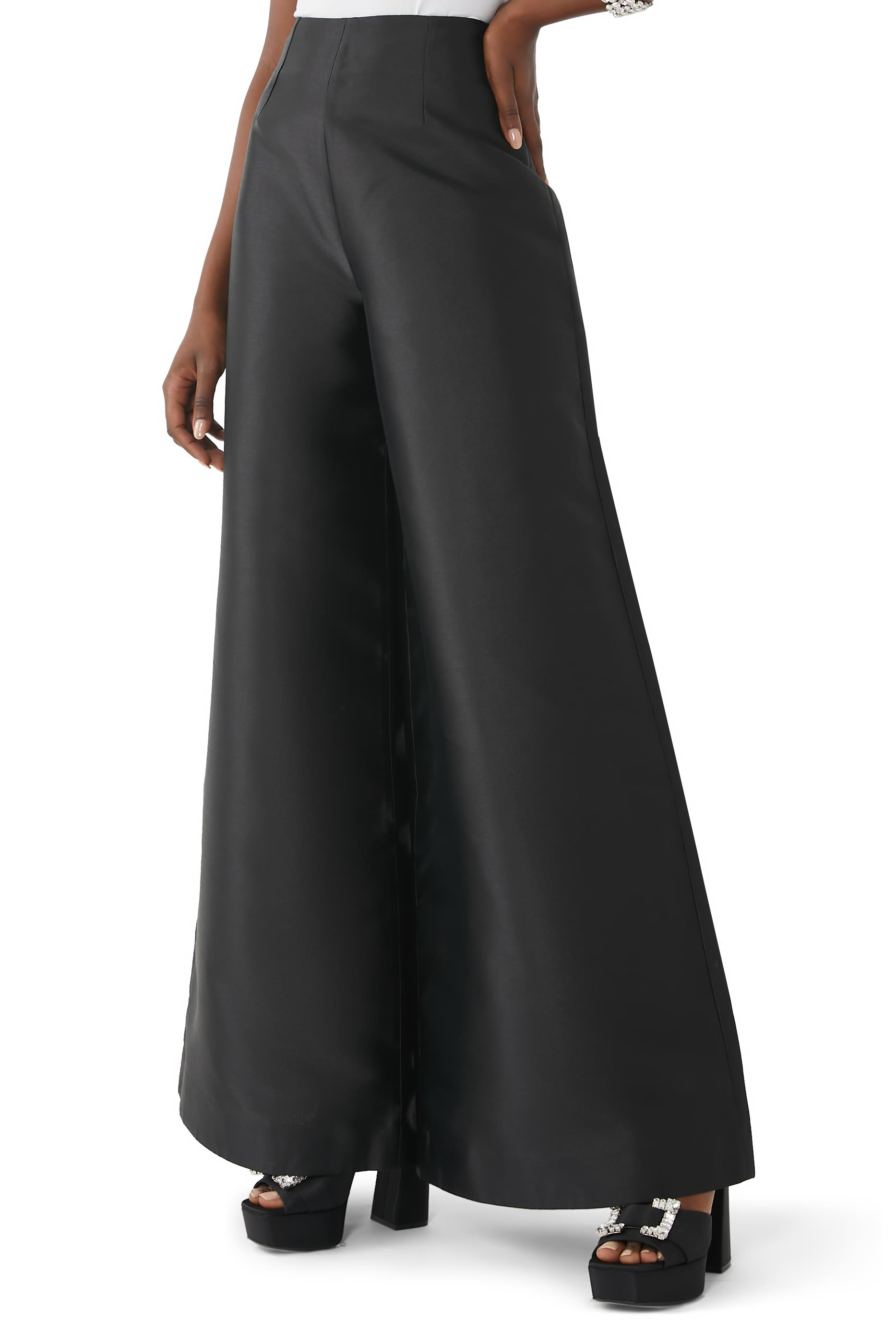 بنطال ثيا ستان