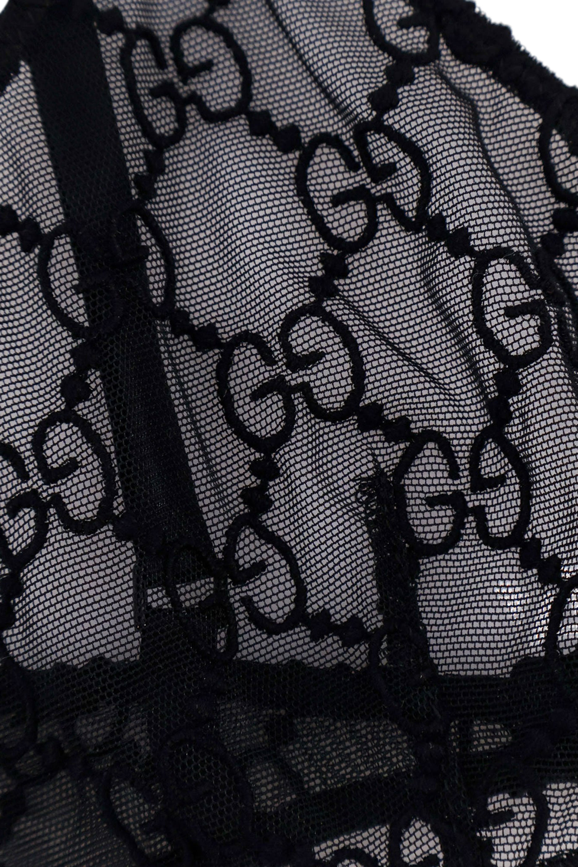 حمالة صدر بتطريز شعار حرفي الماركة  تول