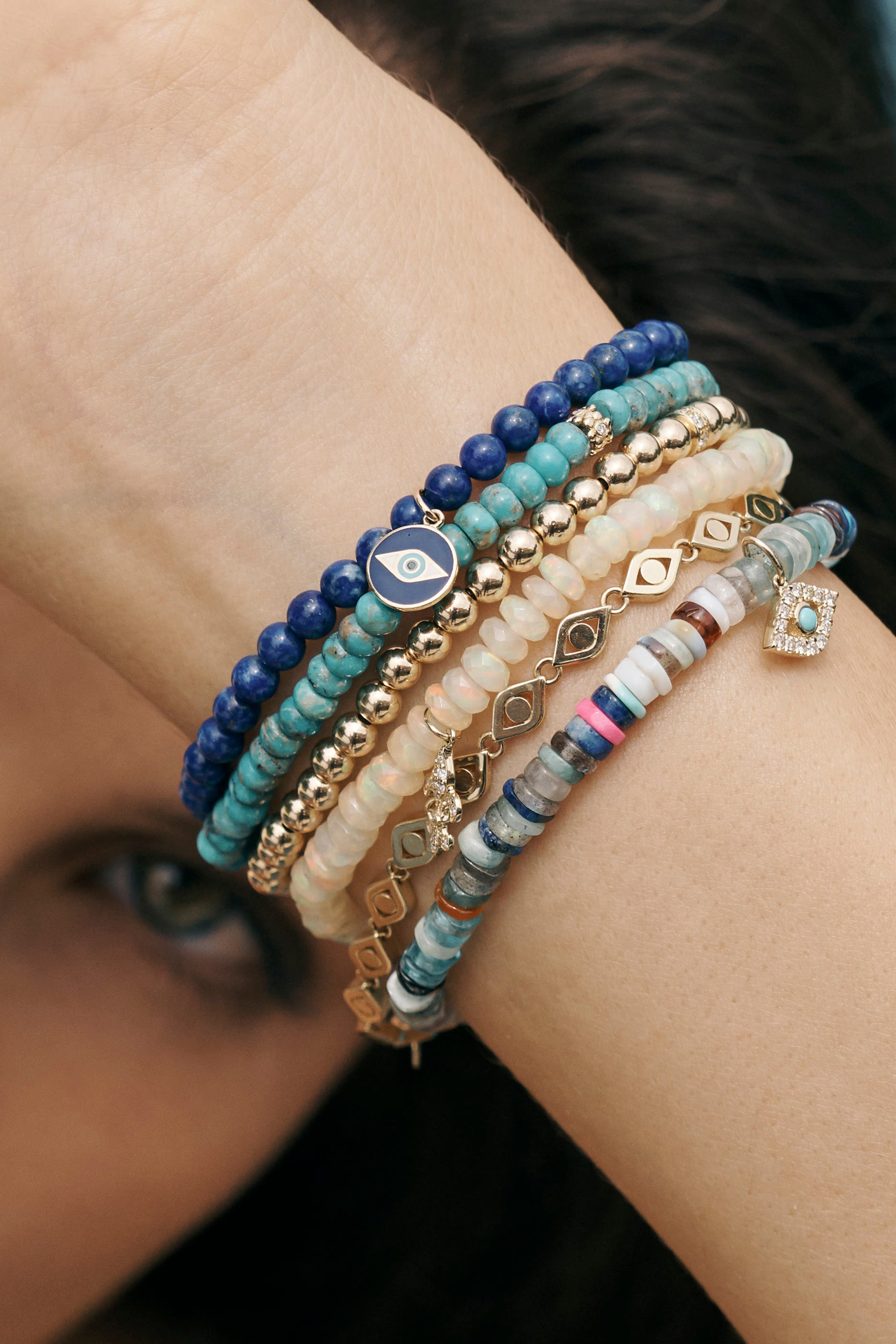 سوار خرز هيشي بدلاية عين حسود مرصعة بالماس ذهب أصفر عيار 14