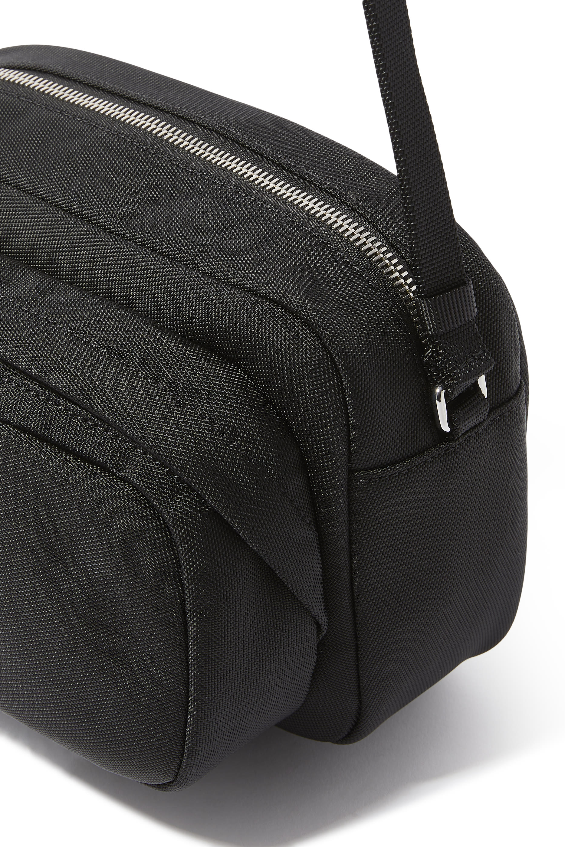 حقيبة مسنجر إيريس رياضية صغيرة