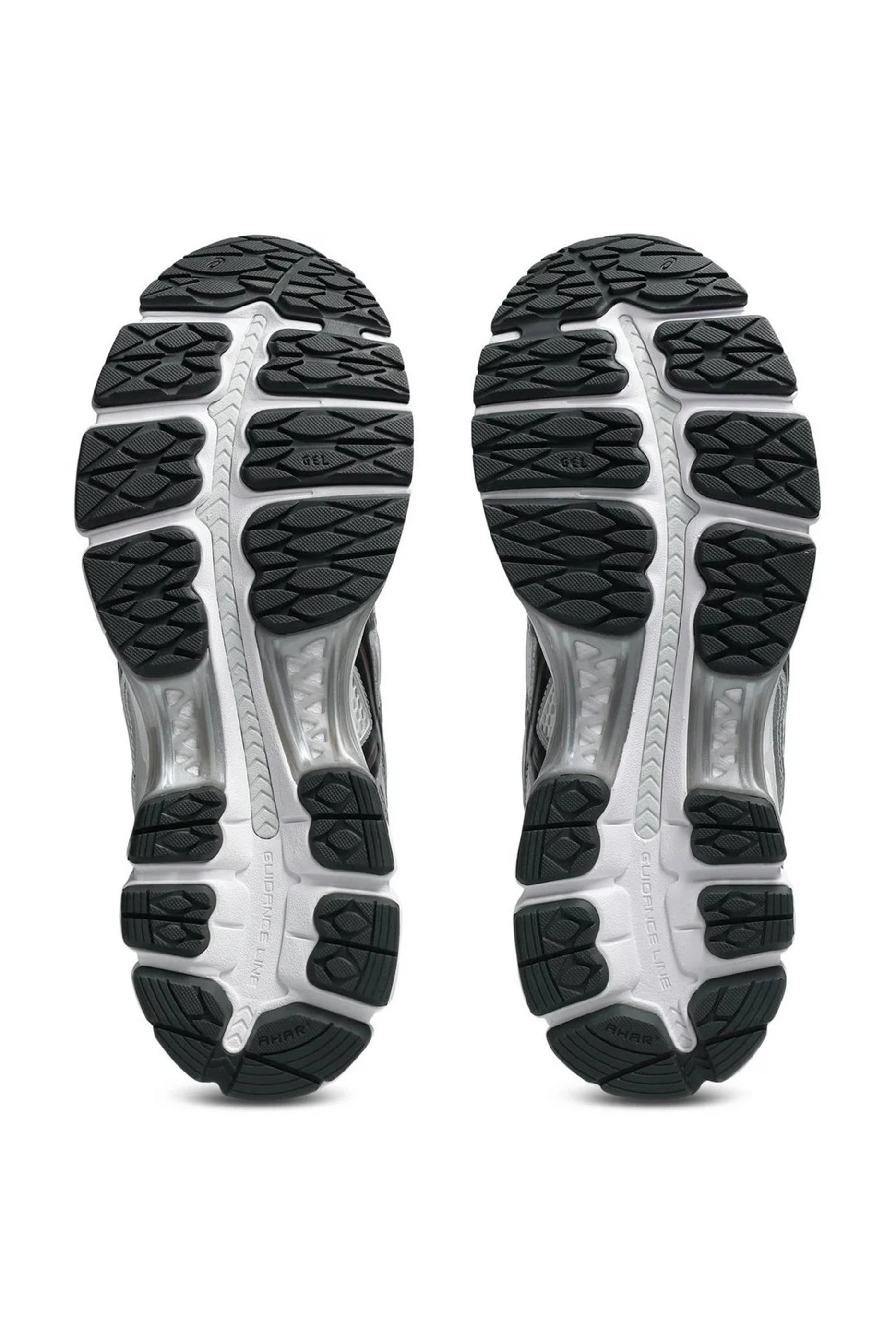 سنيكرز جل-كيانو 12.1