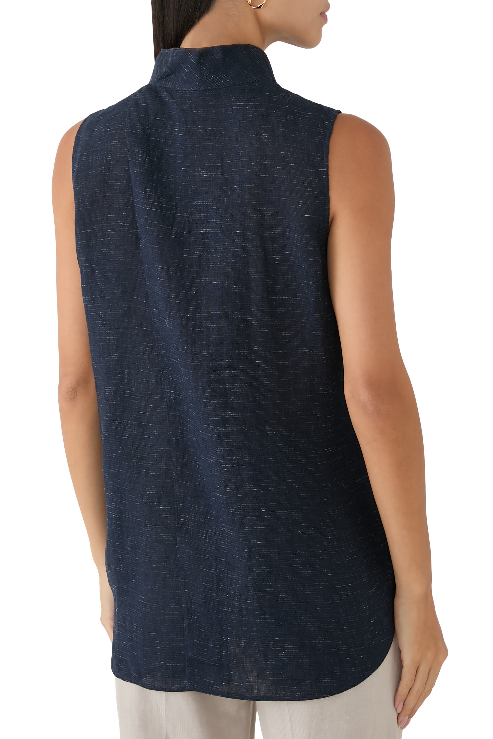 قميص بلا أكمام