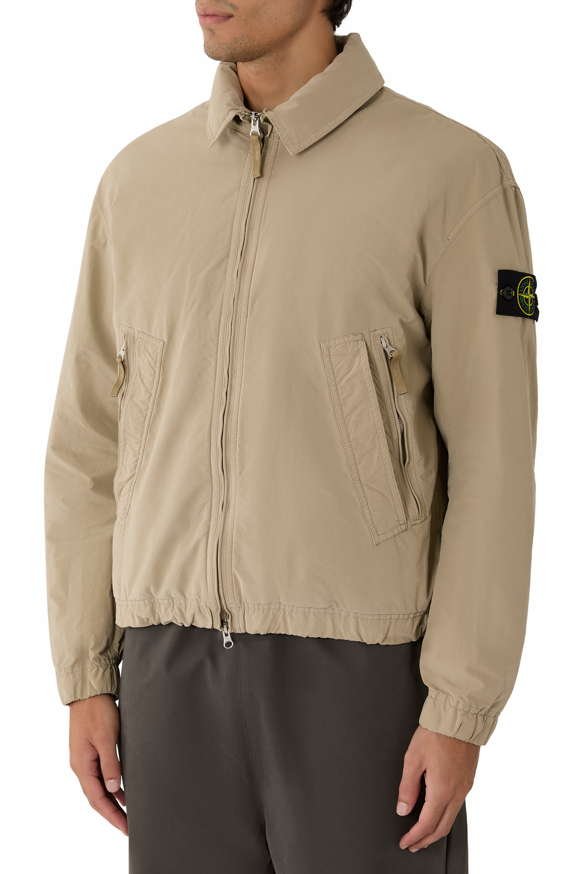 جاكيت بنمط قميص