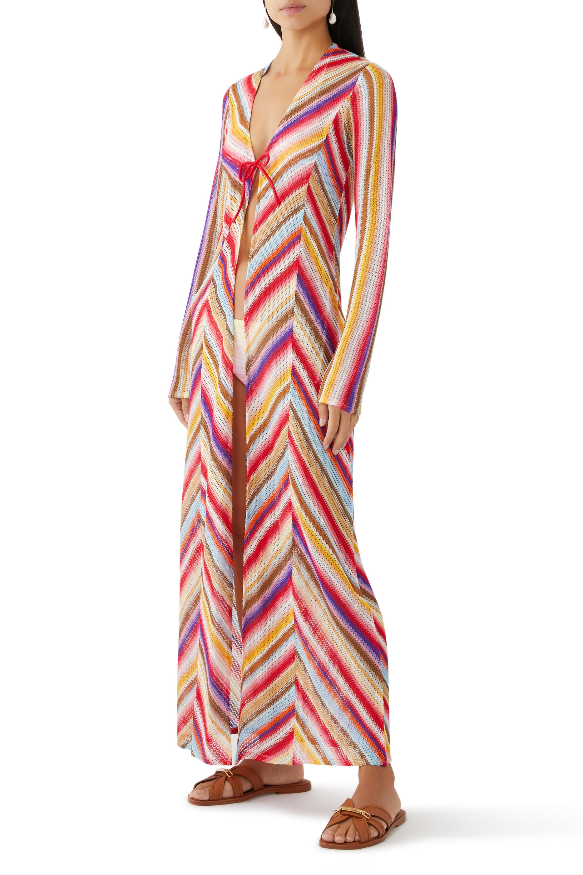 كارديغان كروشيه طويل مخطط للارتداء فوق ملابس السباحة