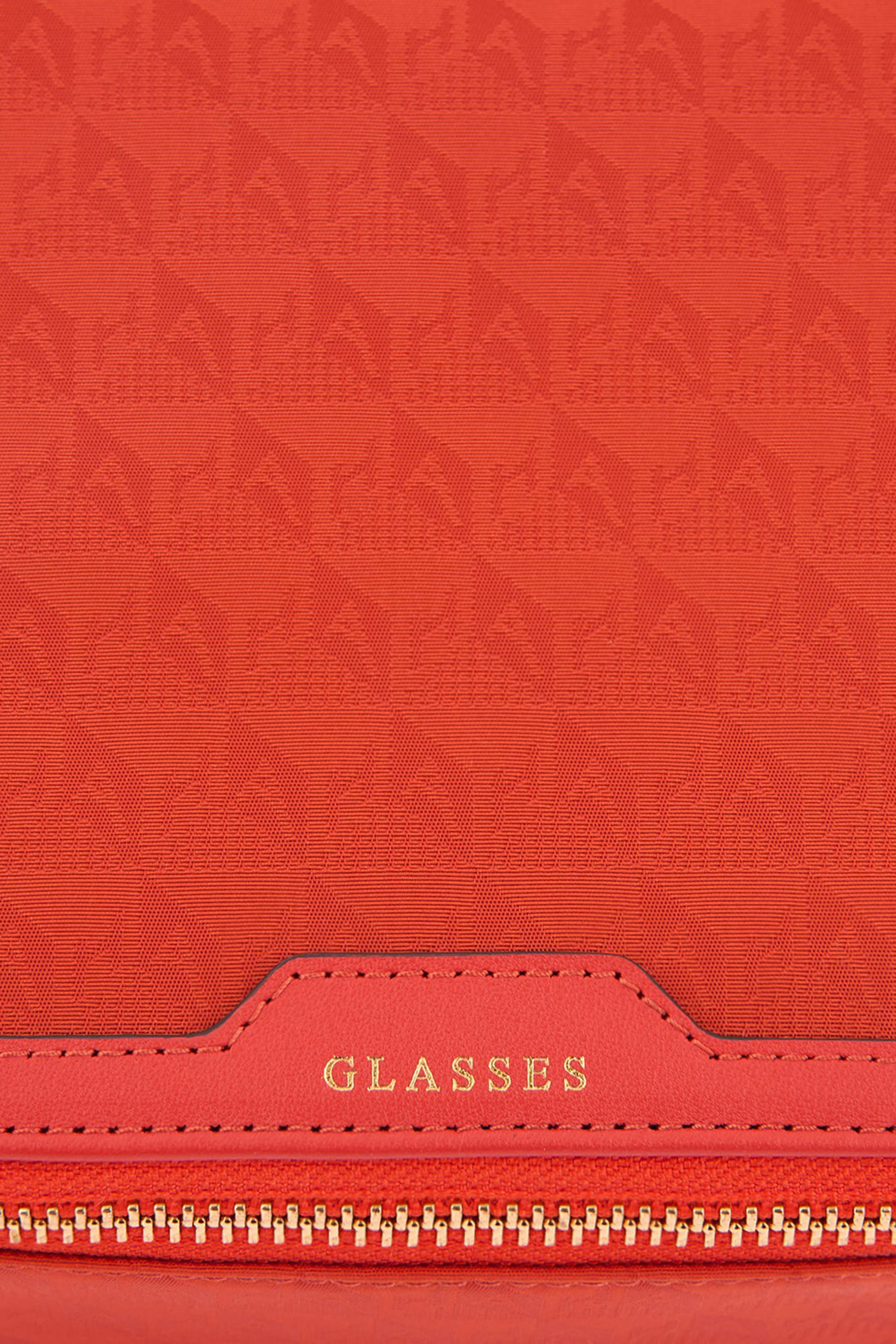 حقيبة سفر لثلاث نظارات