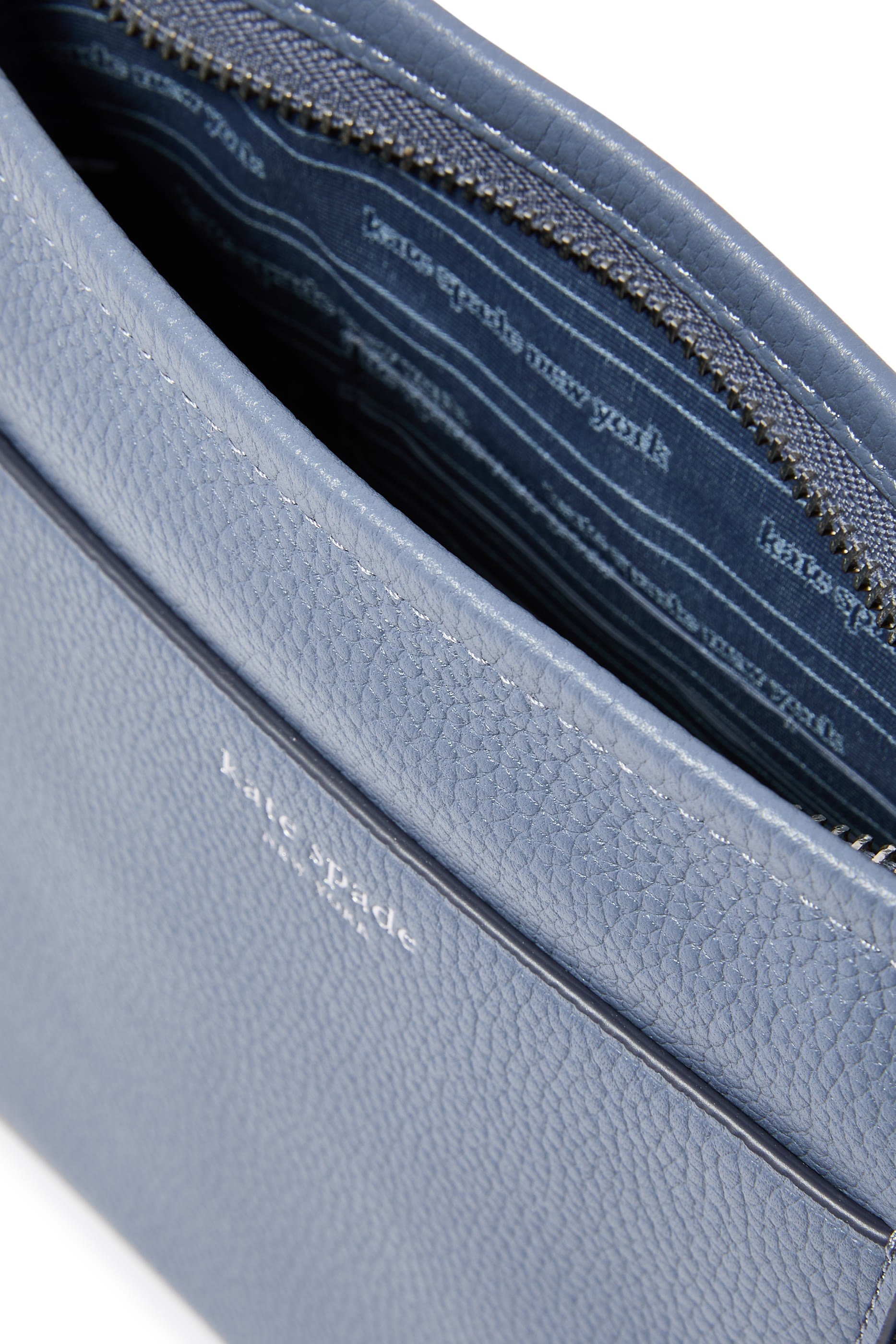 حقيبة سوينغ أفا