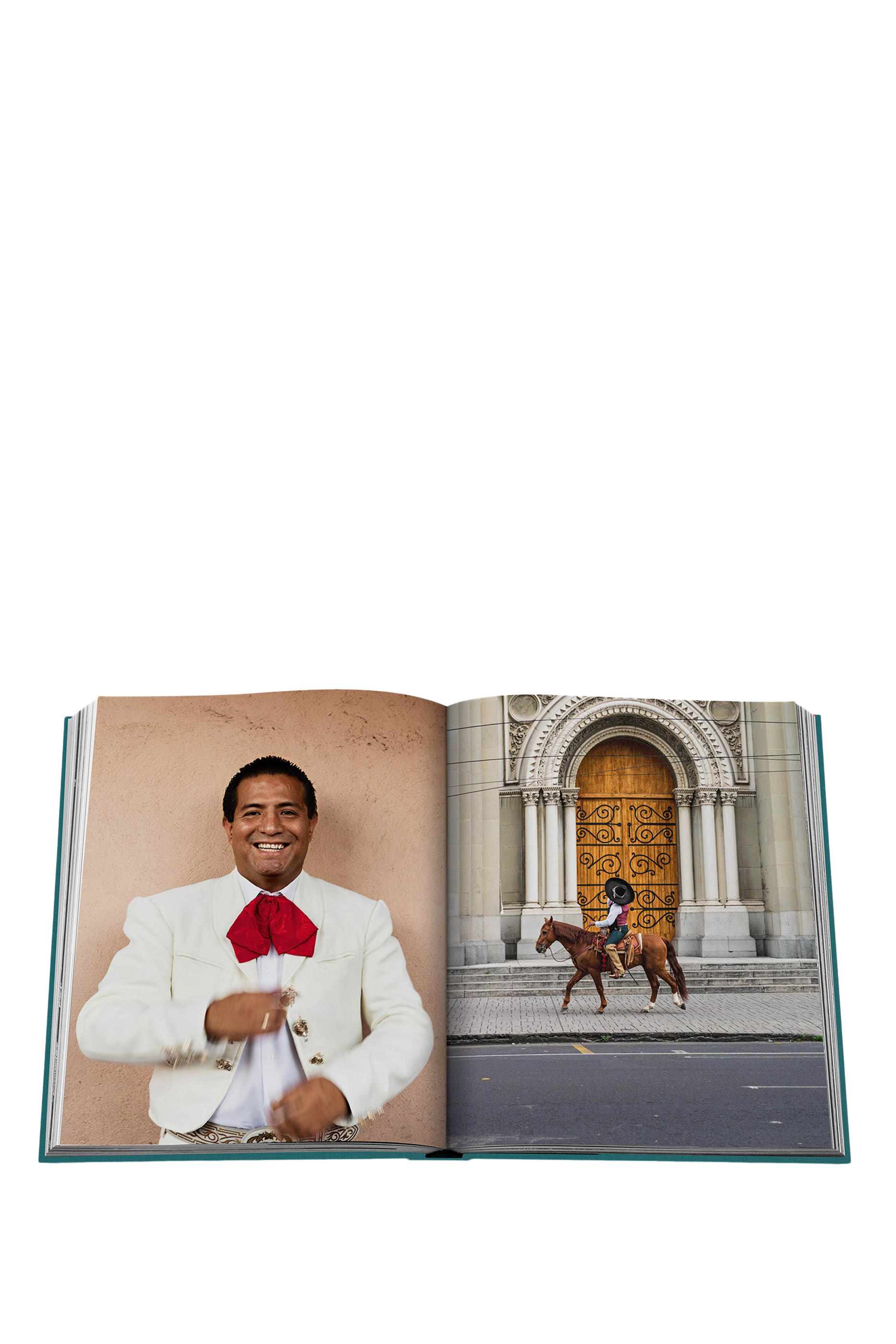 كتاب ميكسيكو سيتي