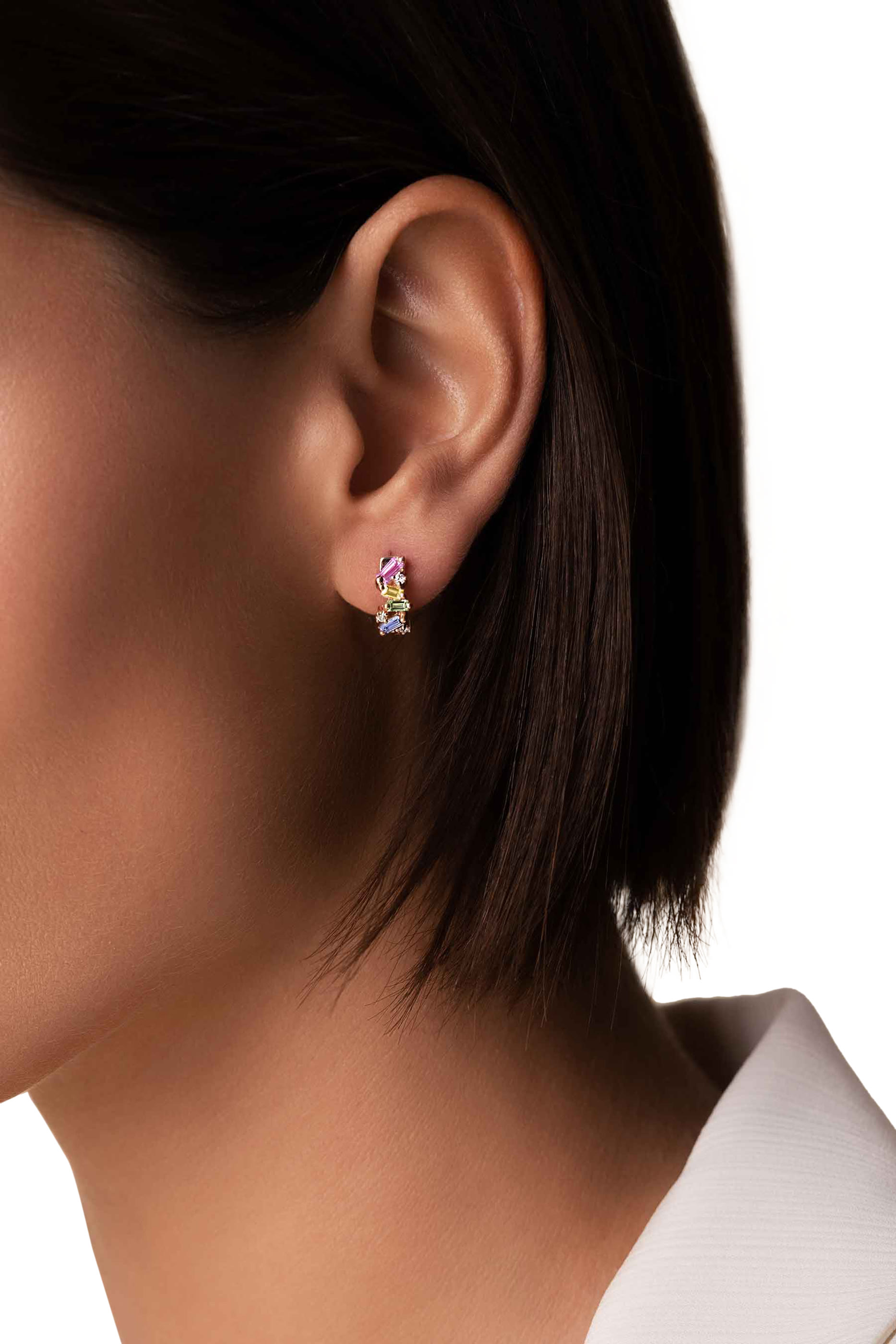 أقراط هاجي فرنزي مرصعة بأحجار ياقوت بألوان باستيل، ذهب وردي عيار 18