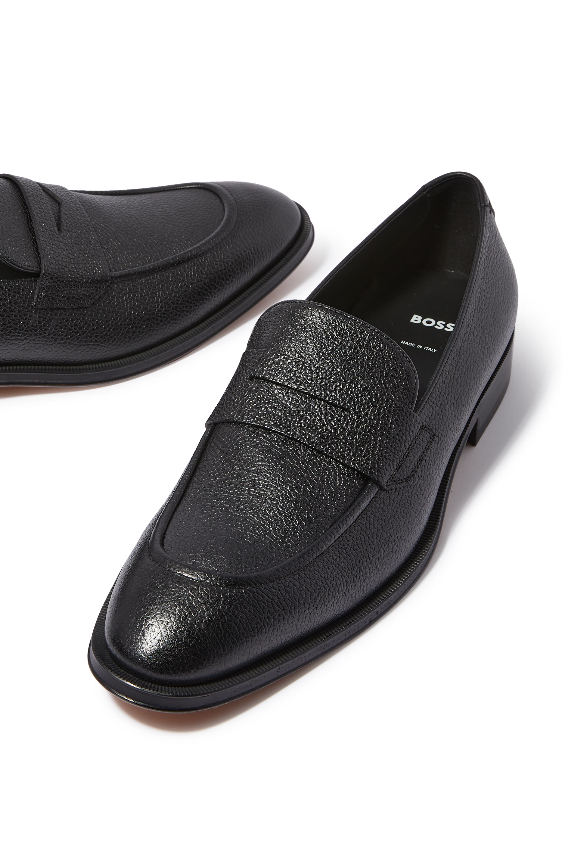 حذاء ديريك سهل الإرتداء