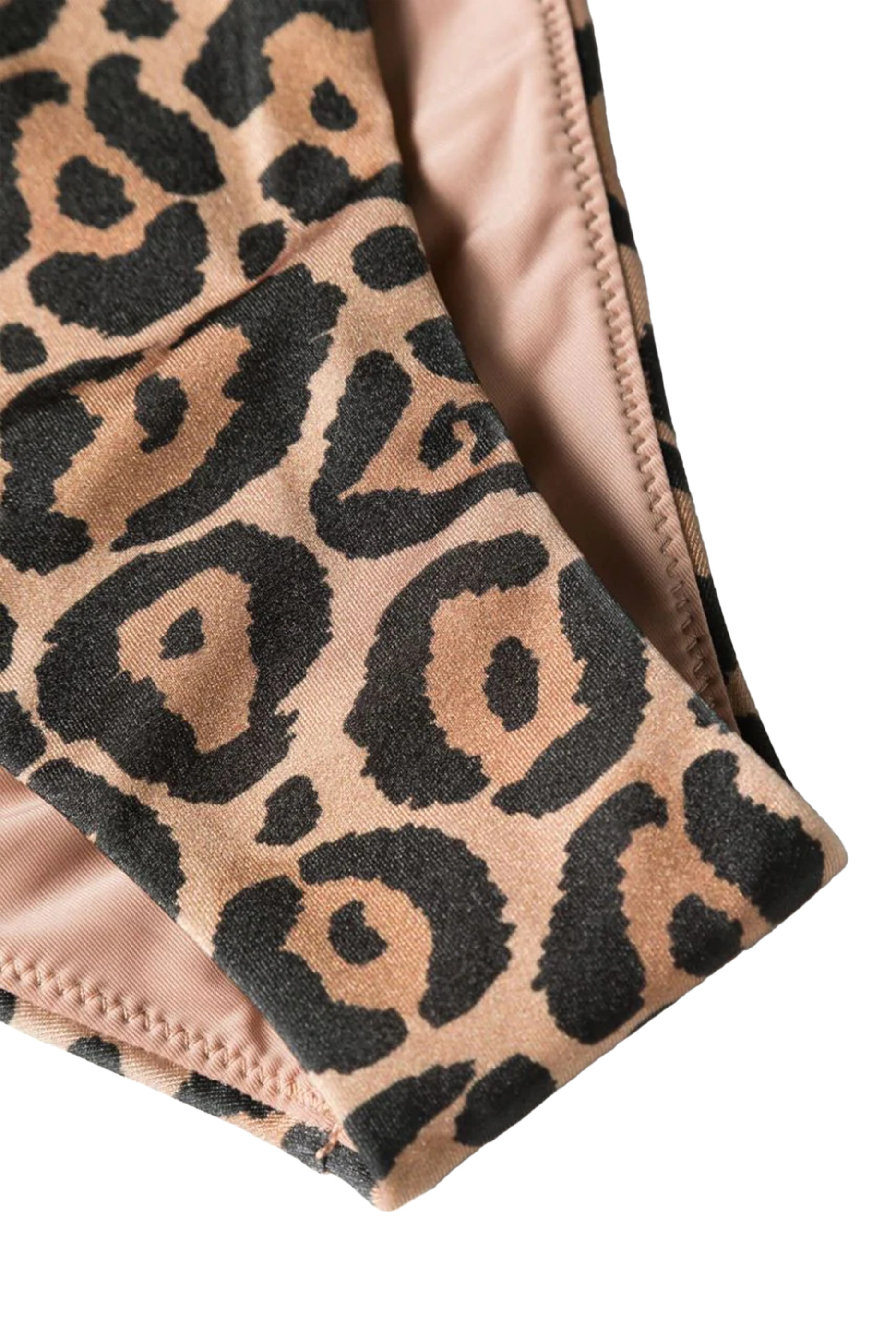 بدلة سباحة من قطعتين بطبعة جلد فهد