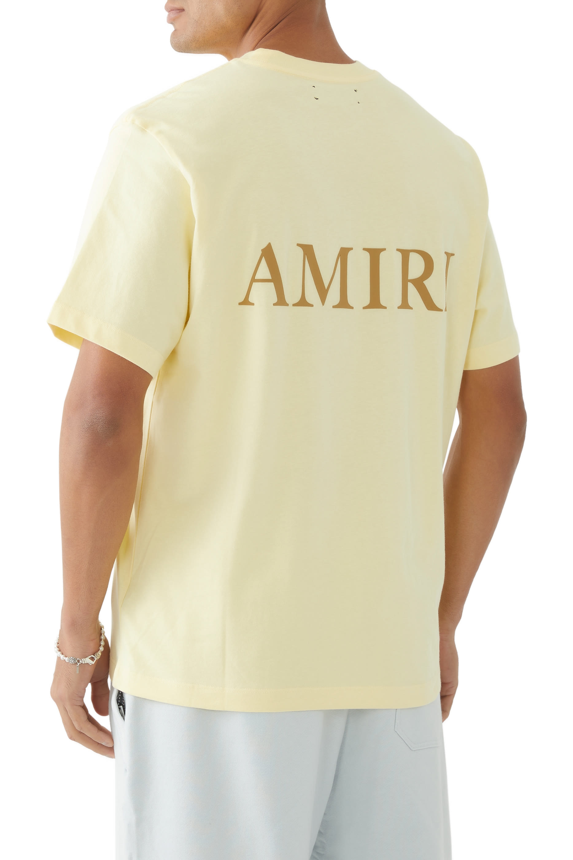 تيشيرت بشعار الماركة