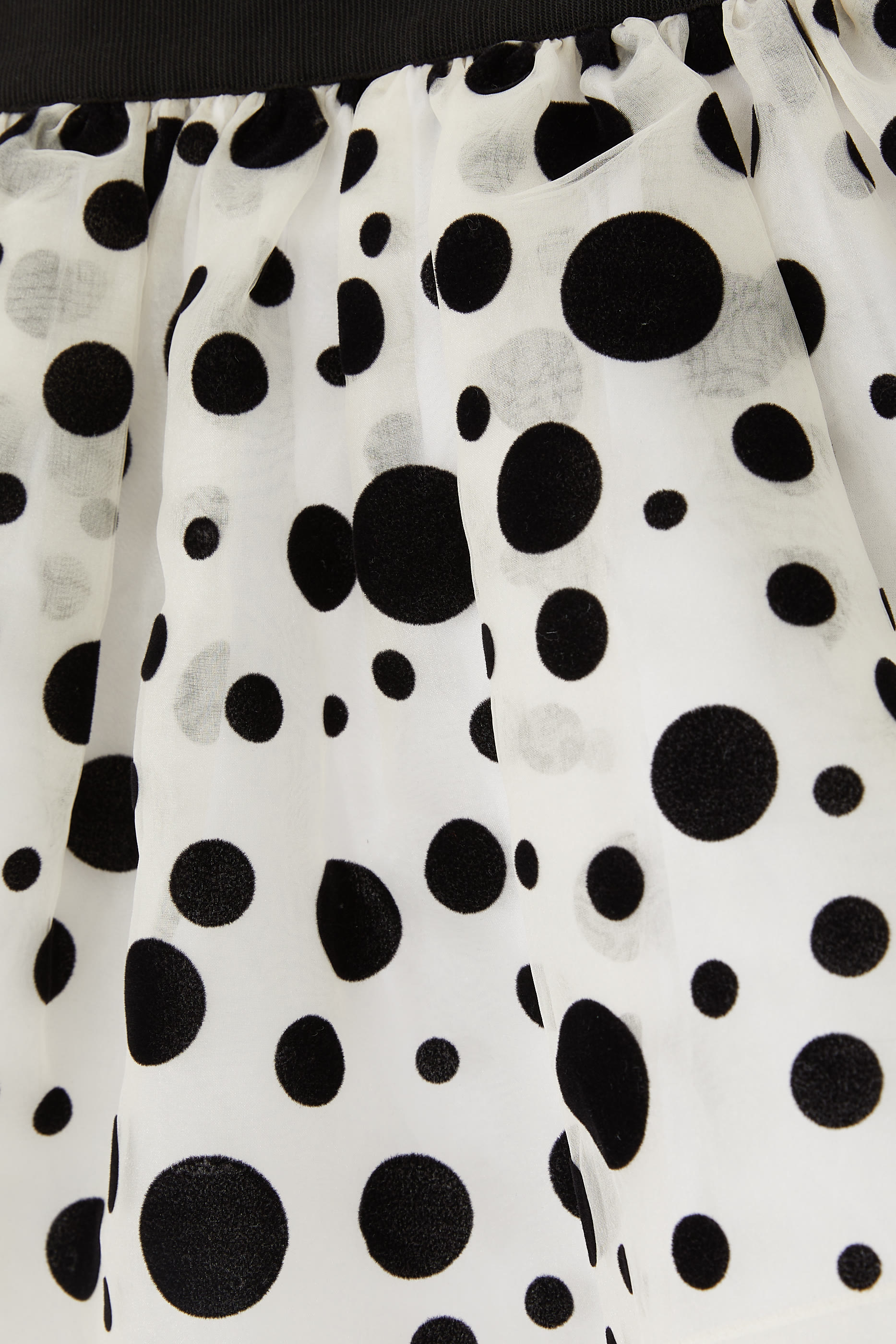 تنورة بنقشة نقاط أورجانزا