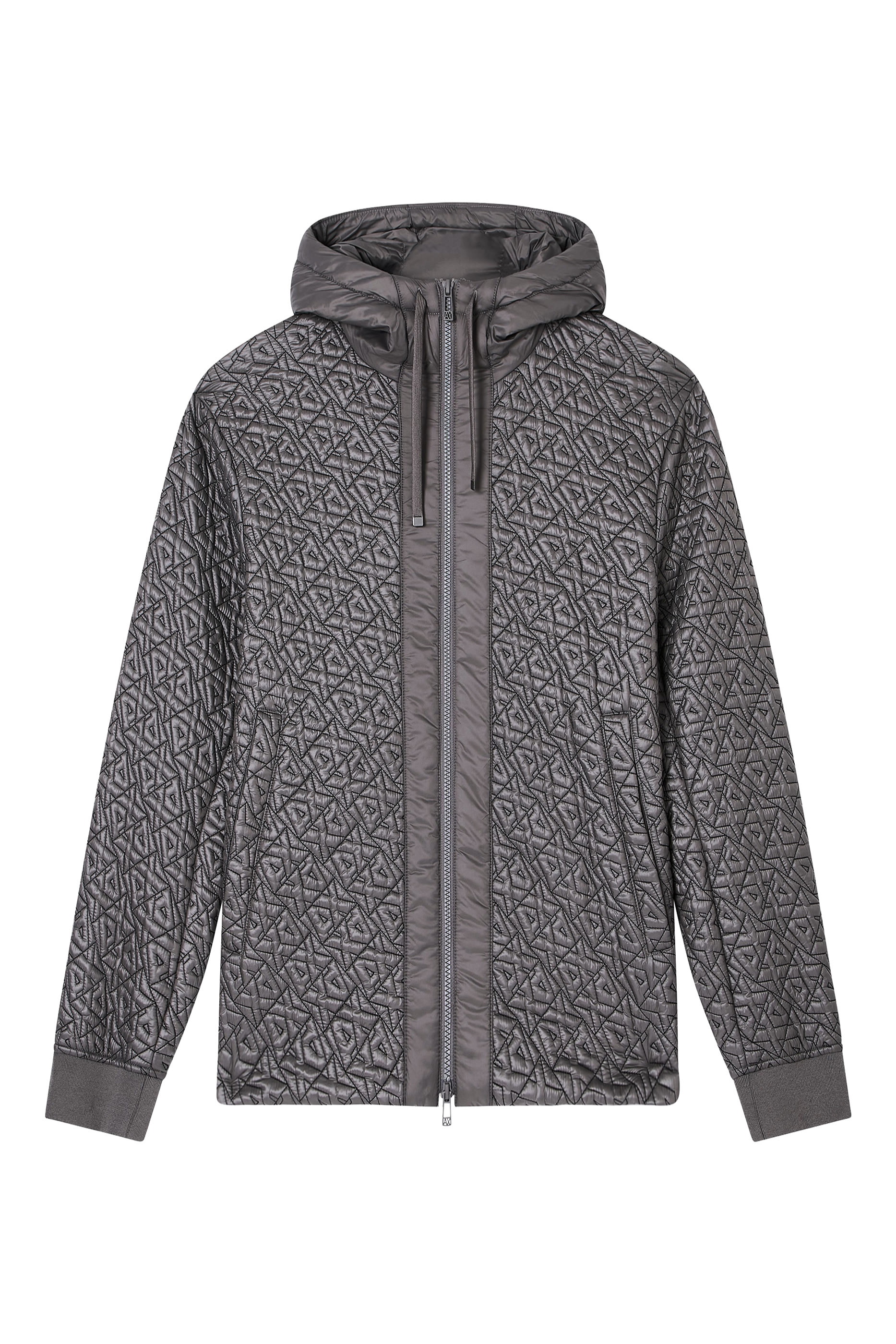  جاكيت مزين بشعار الماركة