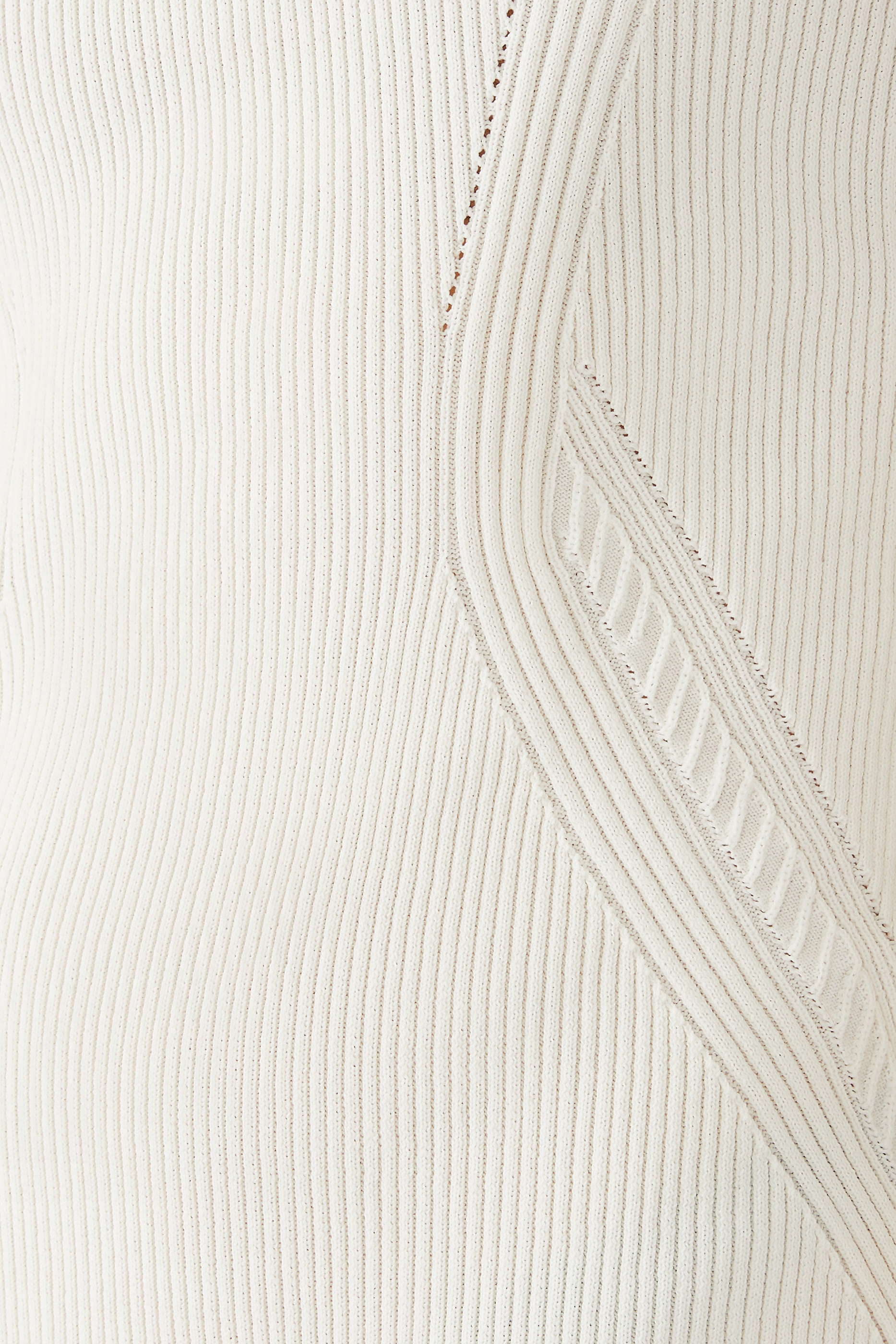 فستان ذا جريد آرتي ستيلا بقصة ضيقة