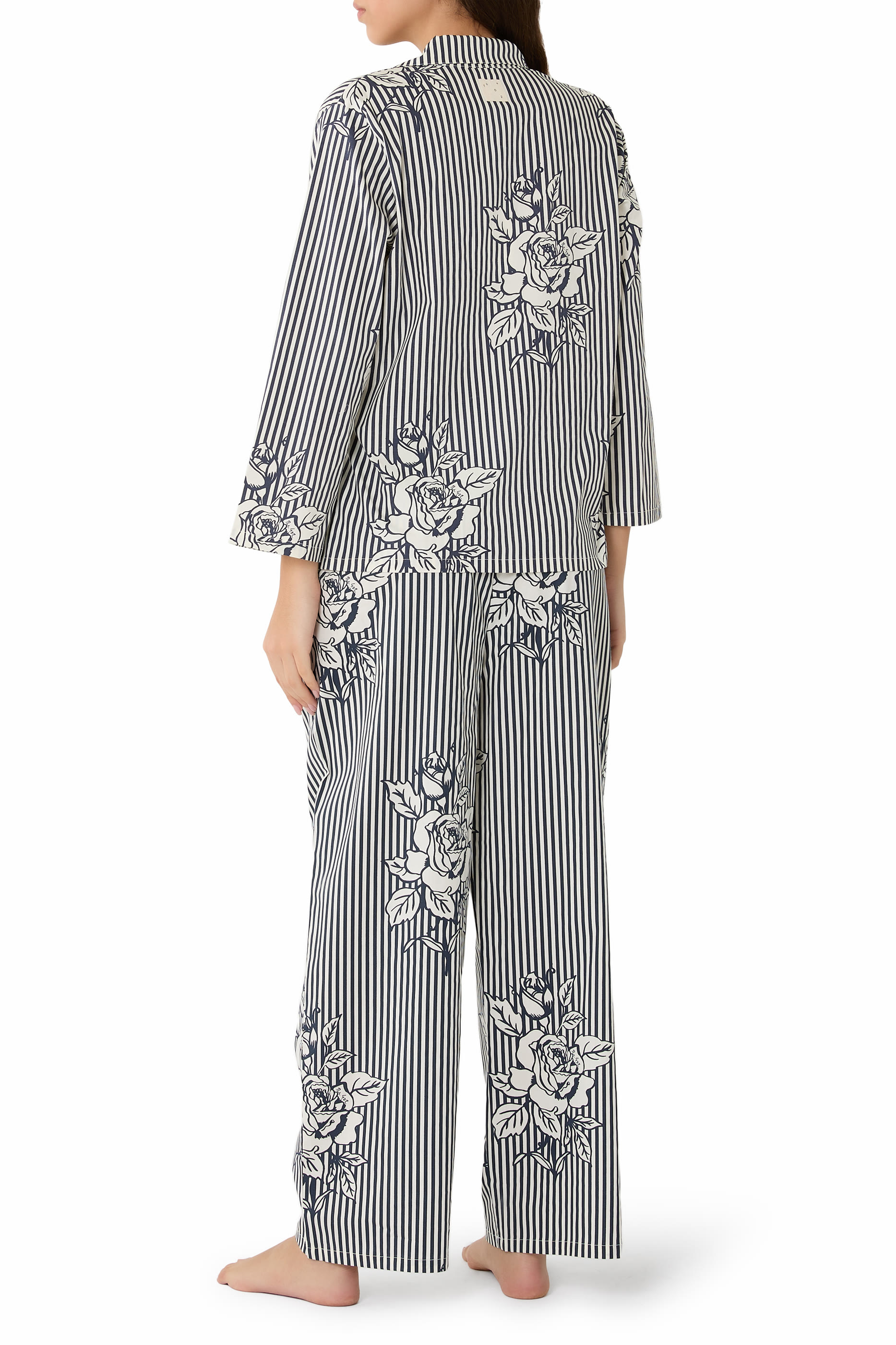 طقم 402 بقصة طويلة