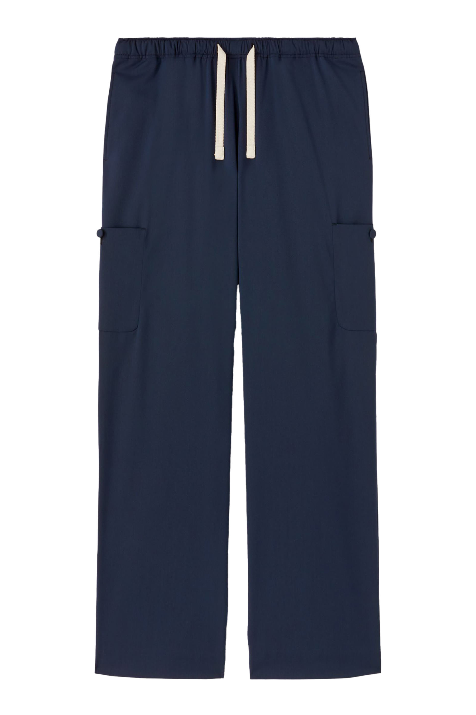 بنطال بقصة فضفاضة وشعار الماركة