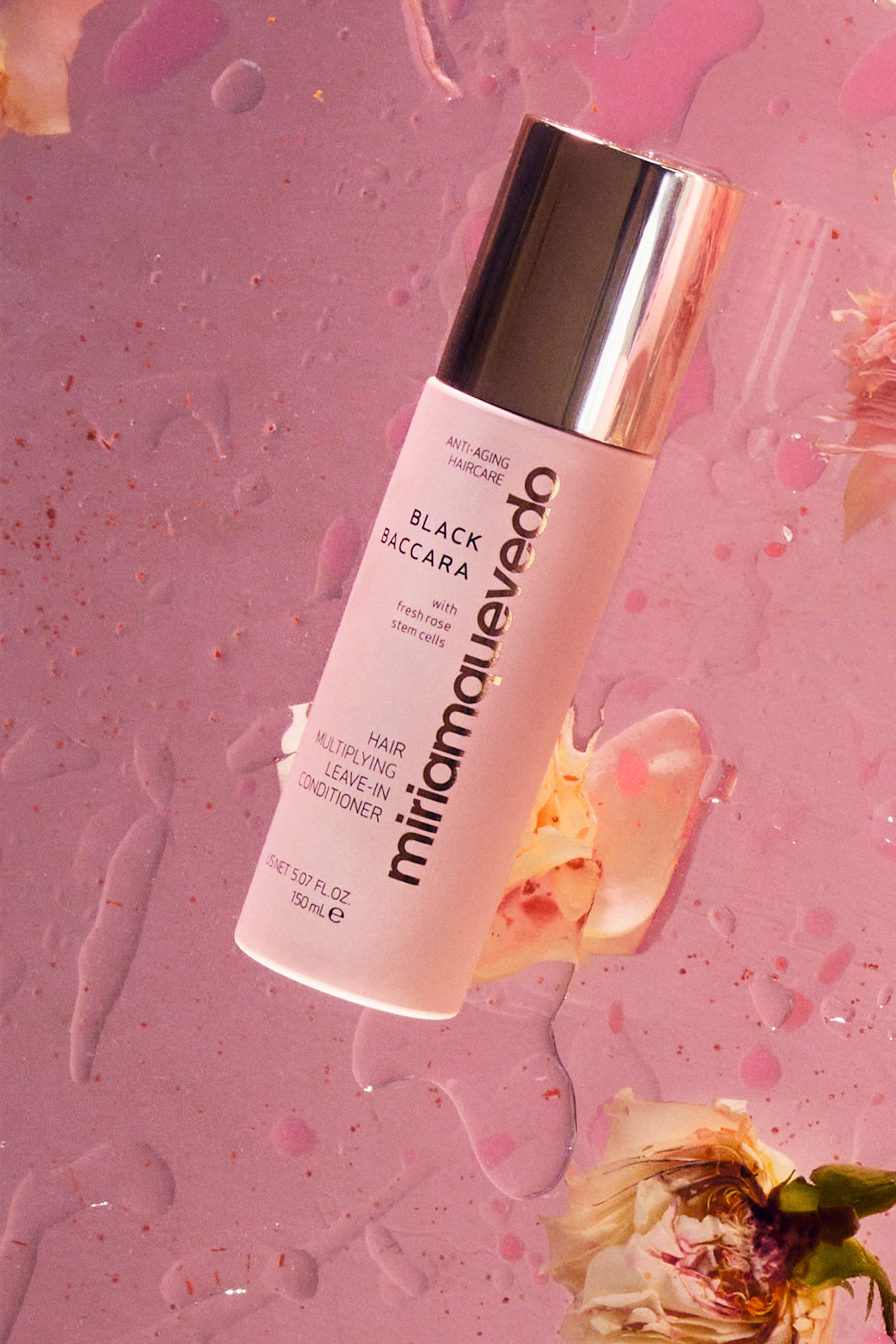 بلسم بلاك بكارا يترك على الشعر للتكثيف