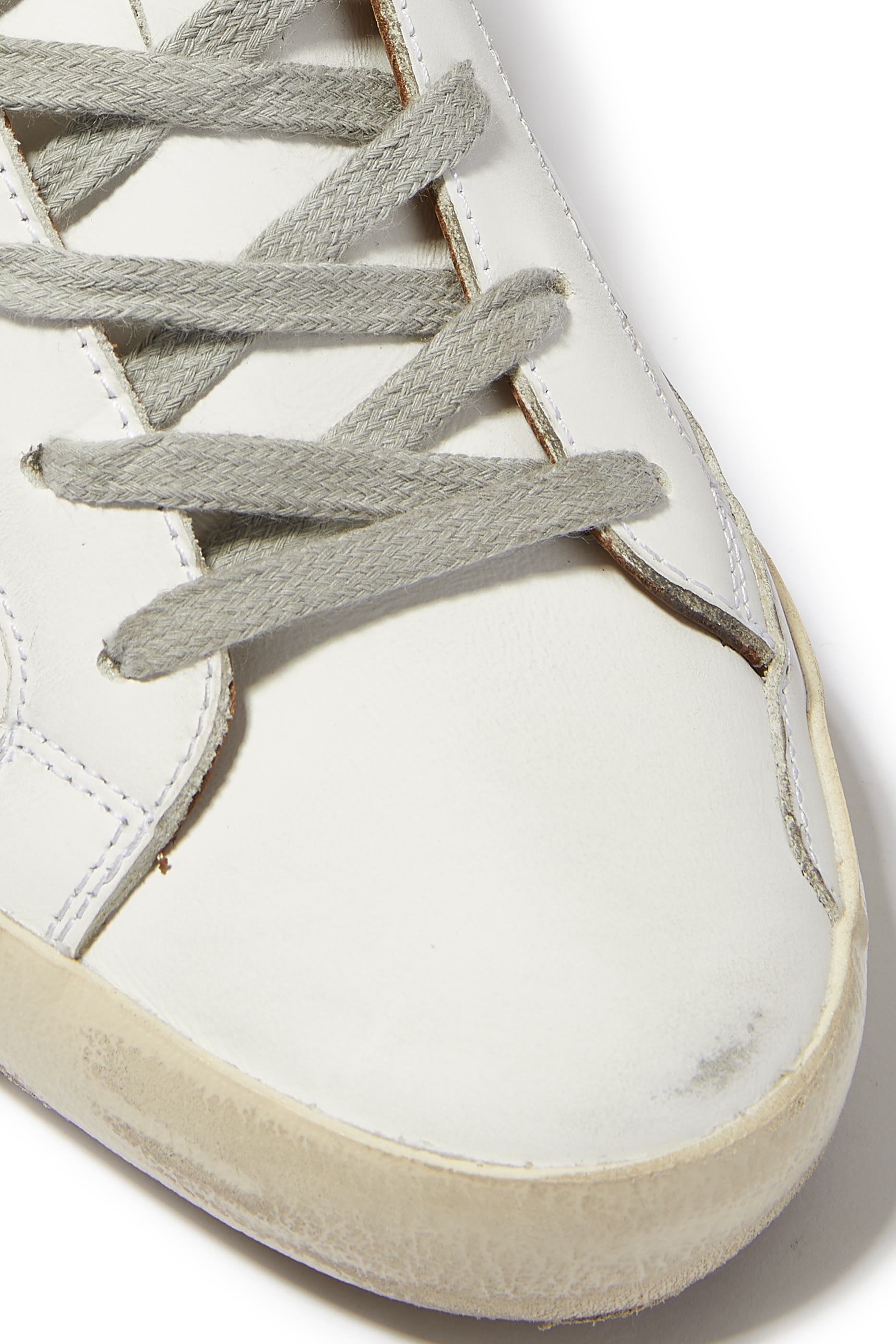 سنيكرز سوبر ستار