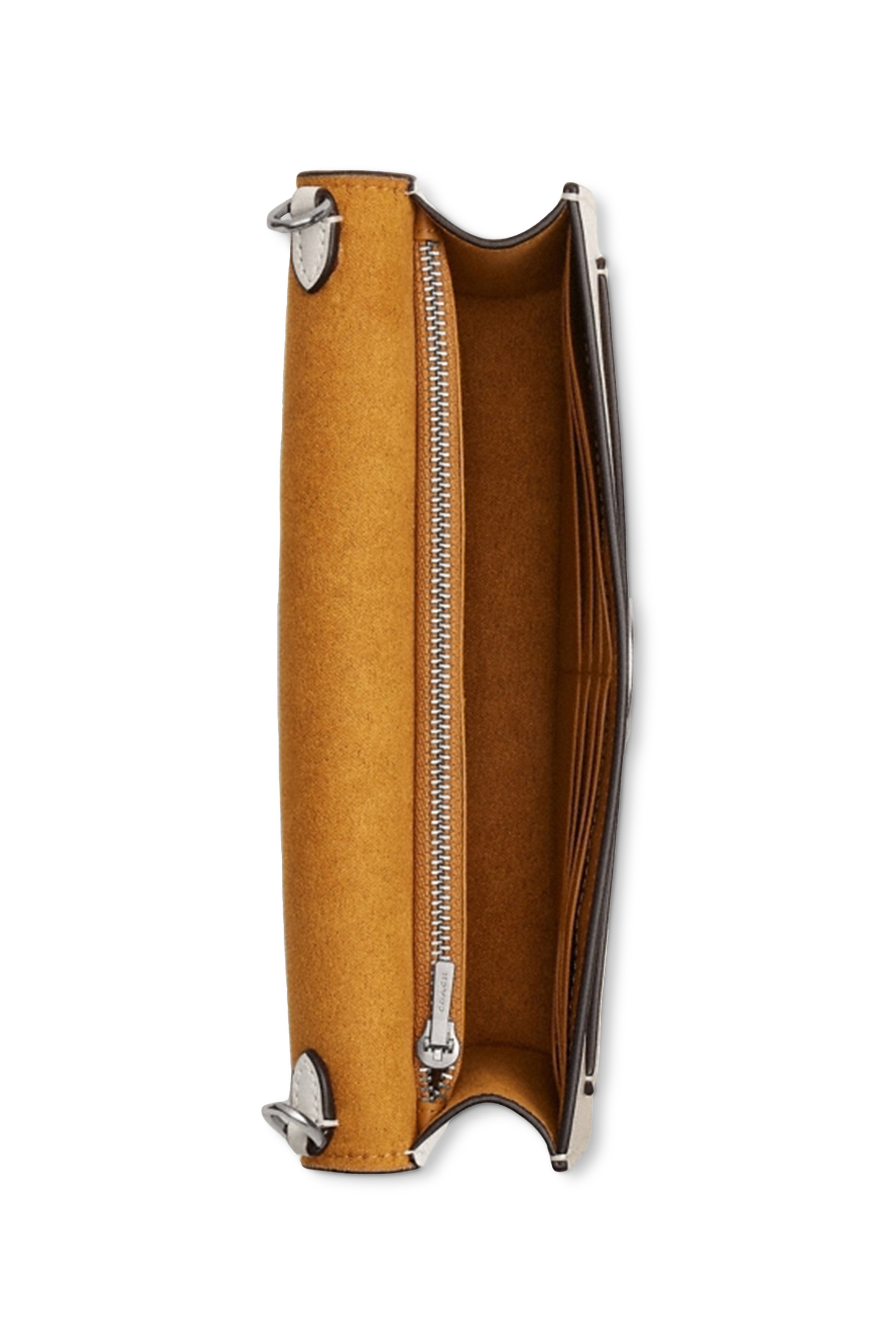 كلاتش تابي بسلسلة