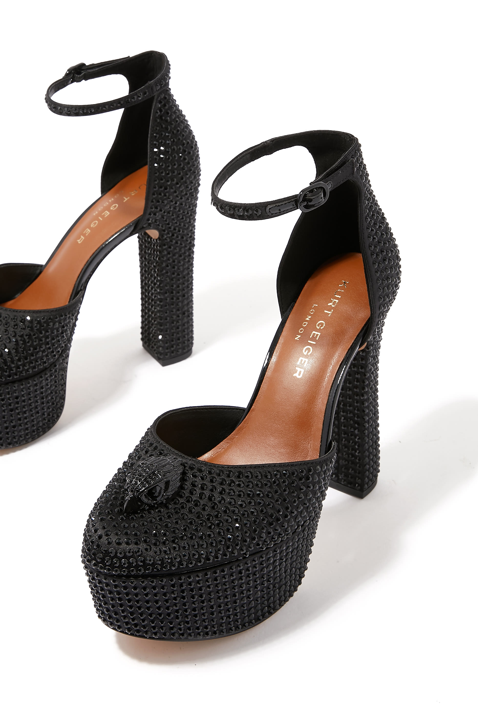 حذاء كينسينغتون 125 مزين بنعل سميك