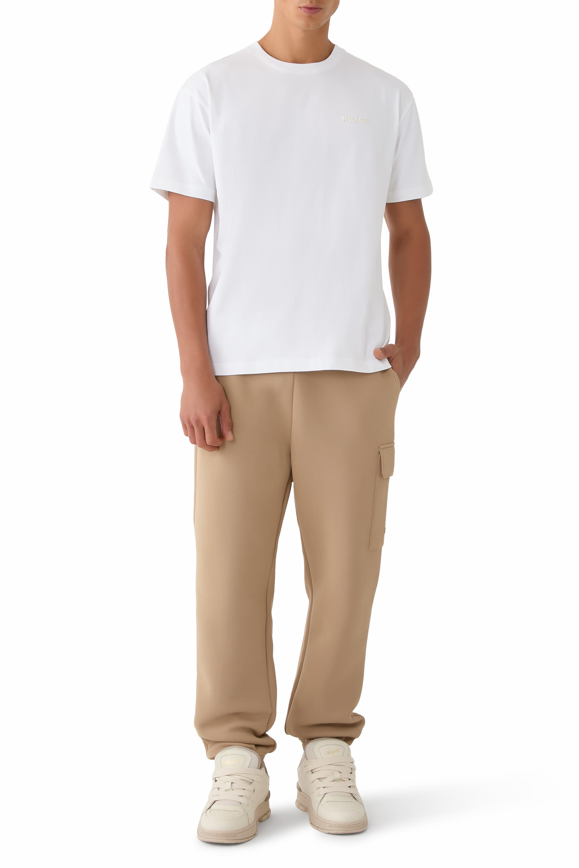 تيشيرت بشعار الماركة