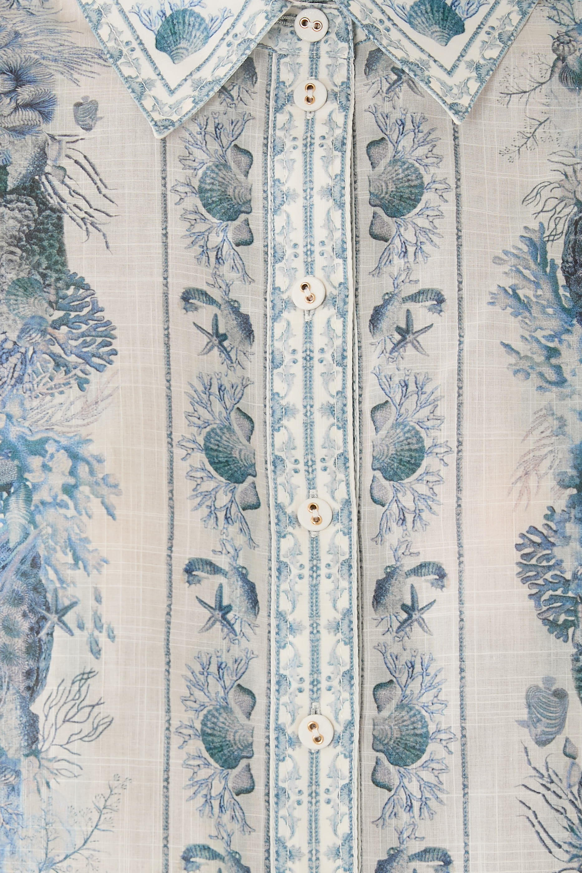 قميص وندرلاست بقصة ضيقة