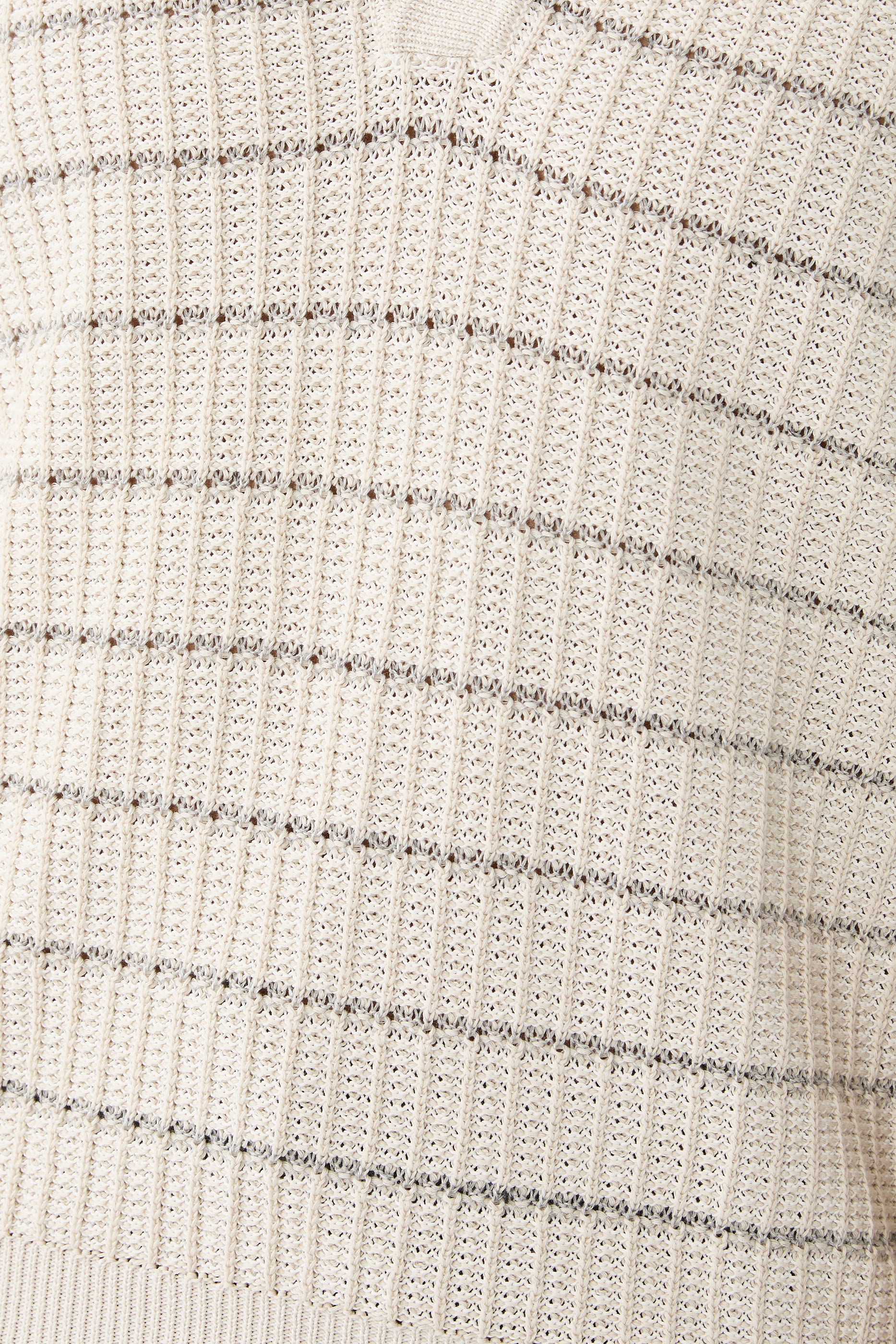 تيشيرت بولو مفتتوح