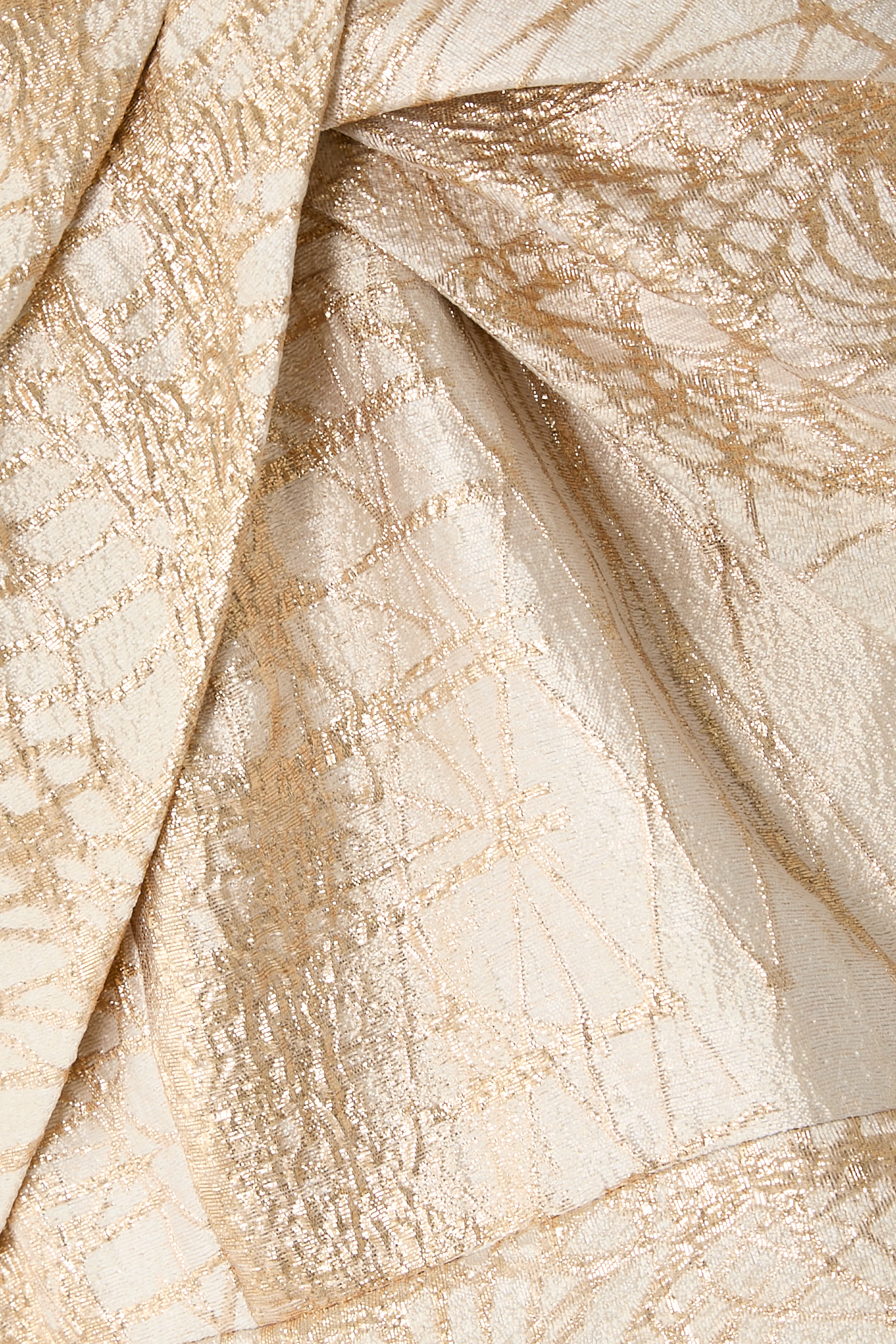 فستان سهرة ميرمايد بتصميم ملفوف جاكار لامع