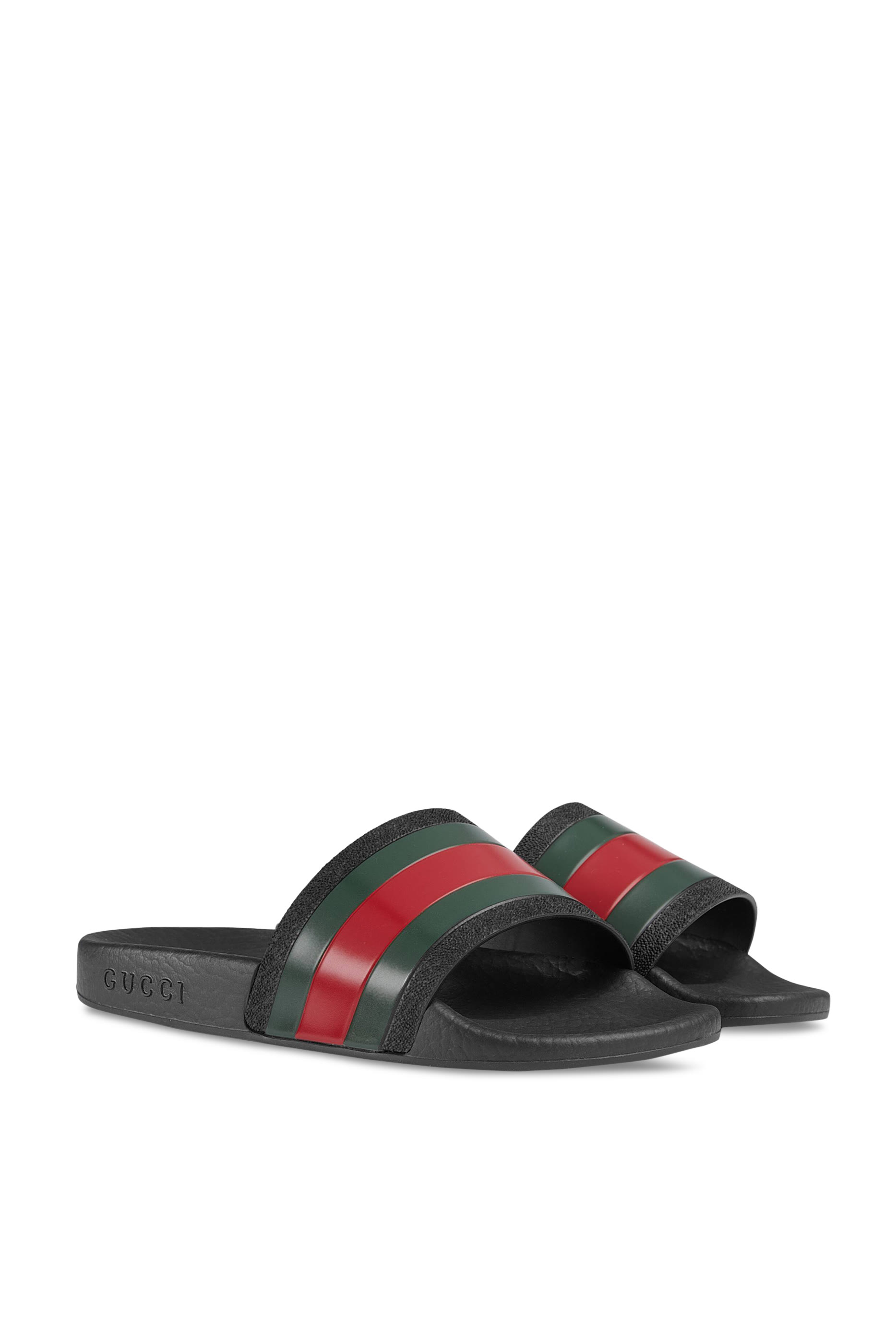 حذاء مفتوح بشريط الماركة