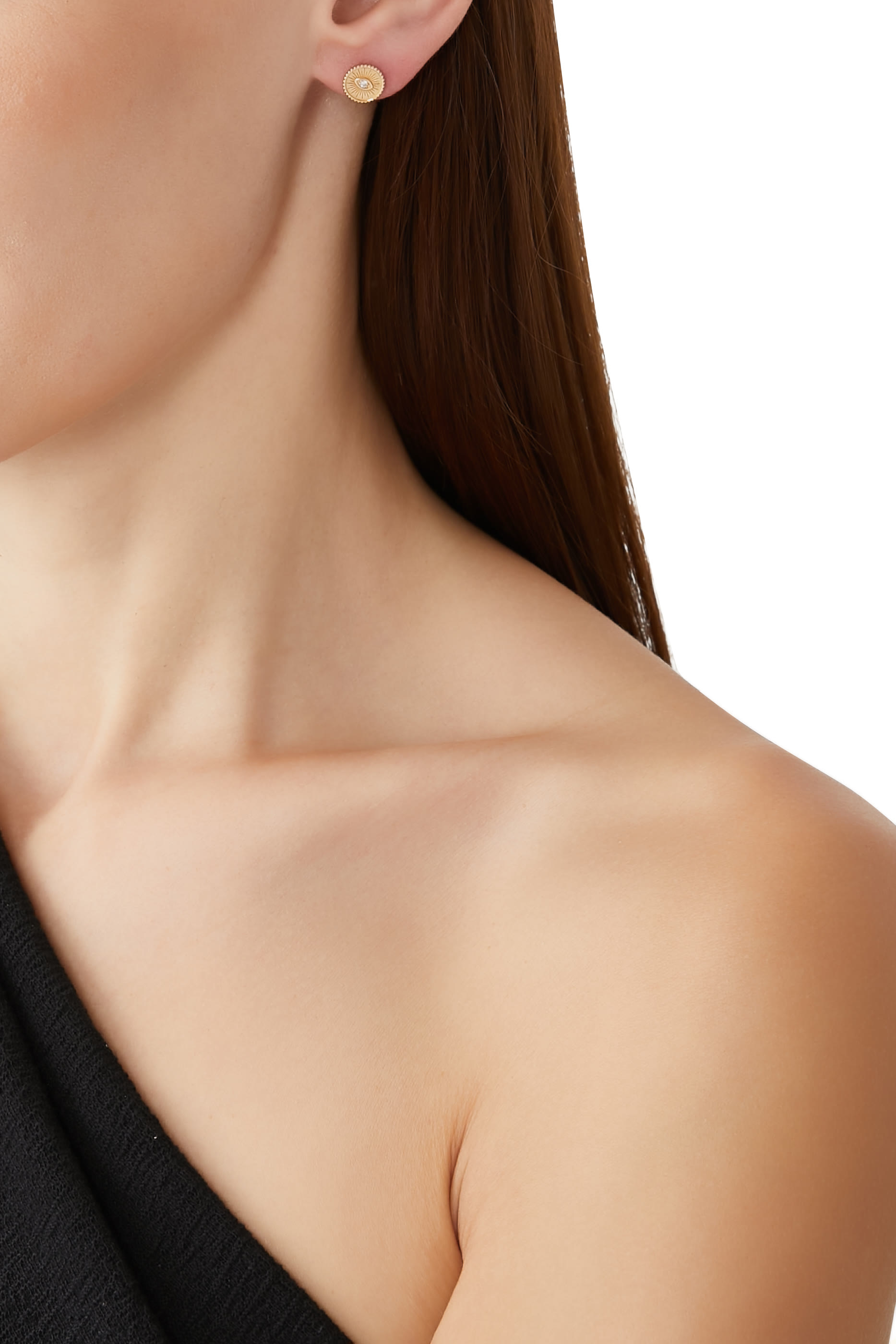 أقراط بتصميم عين ماركيز صغيرة مرصعة بماس، ذهب أصفر عيار 14